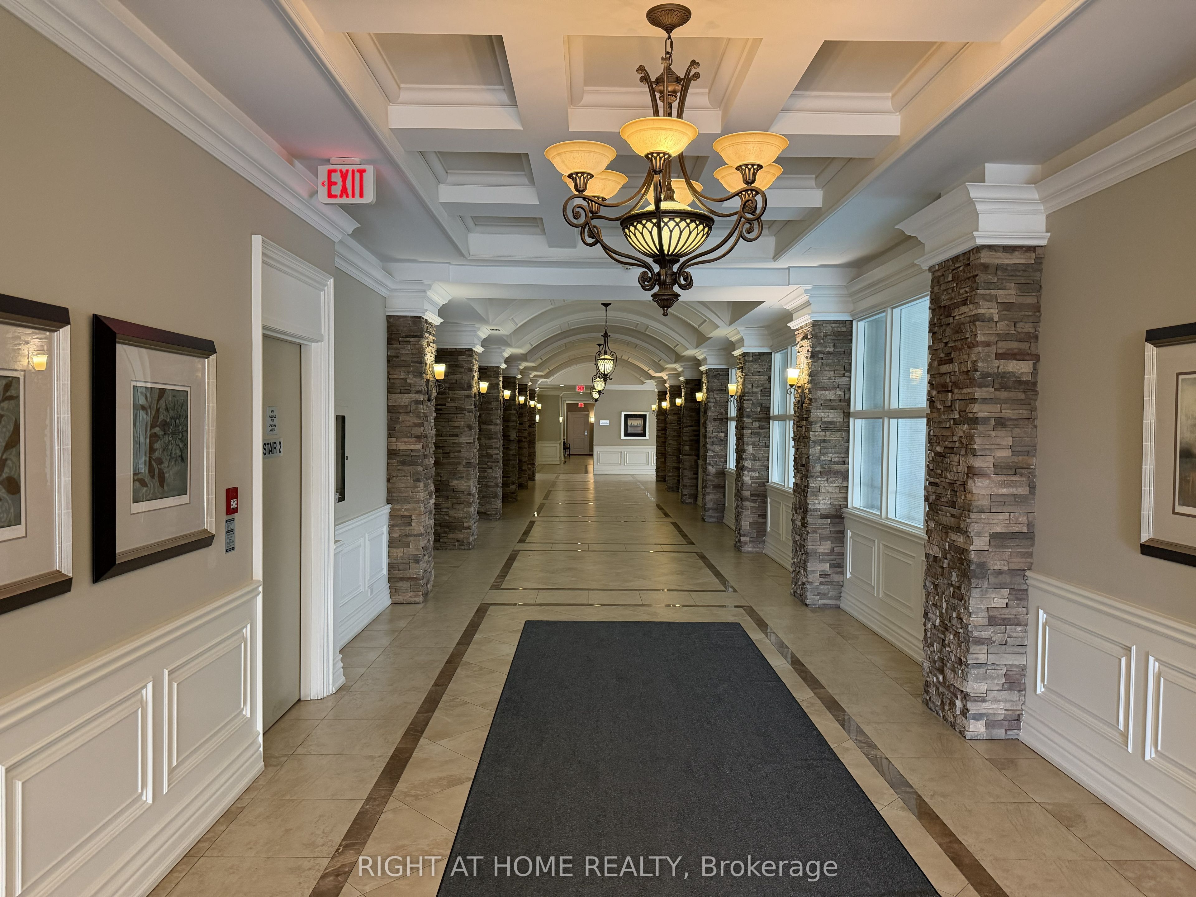 60 Ann Street 309, Caledon, ON L7E 4G5 photo 3