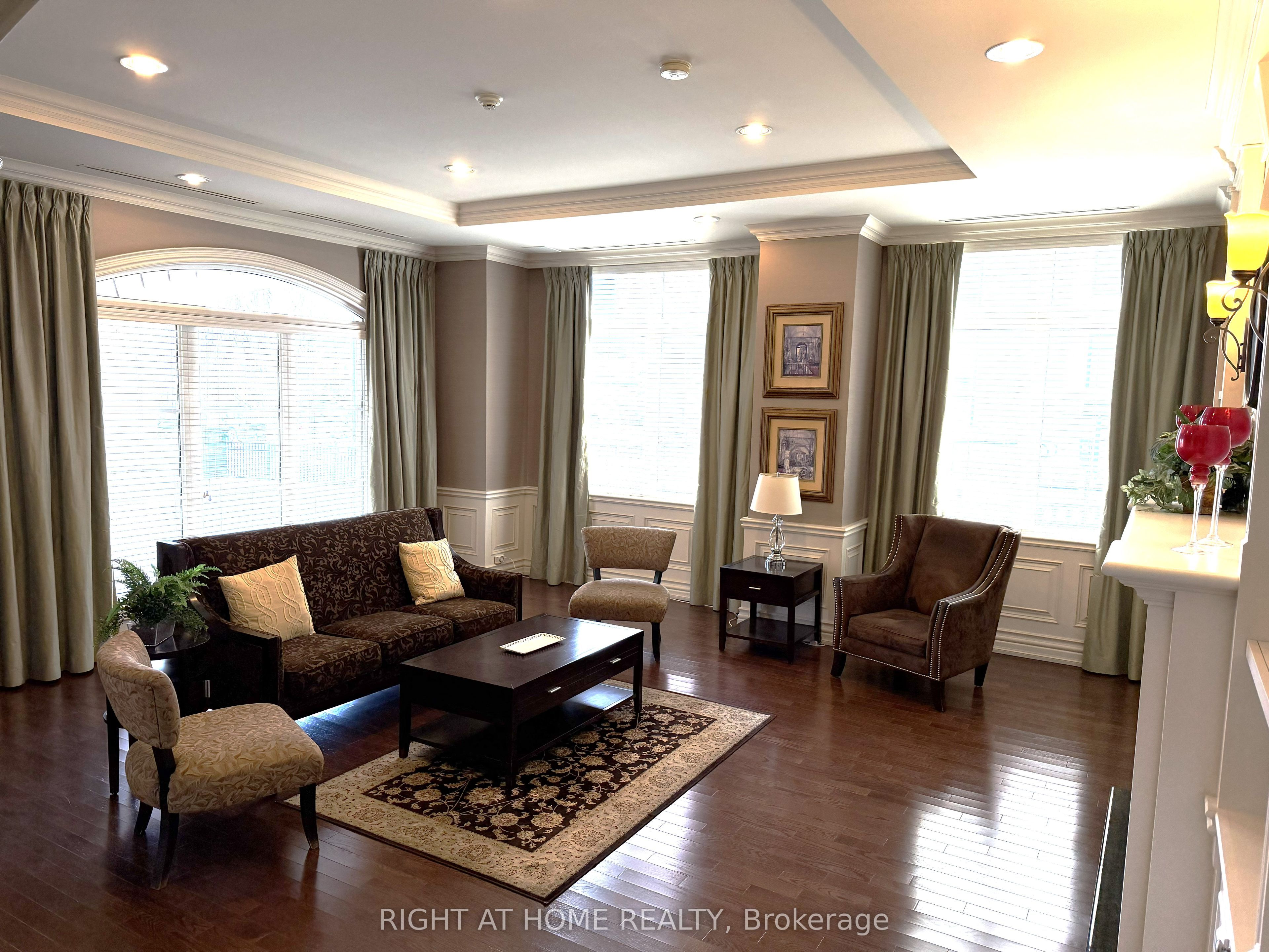 60 Ann Street 309, Caledon, ON L7E 4G5 photo 4