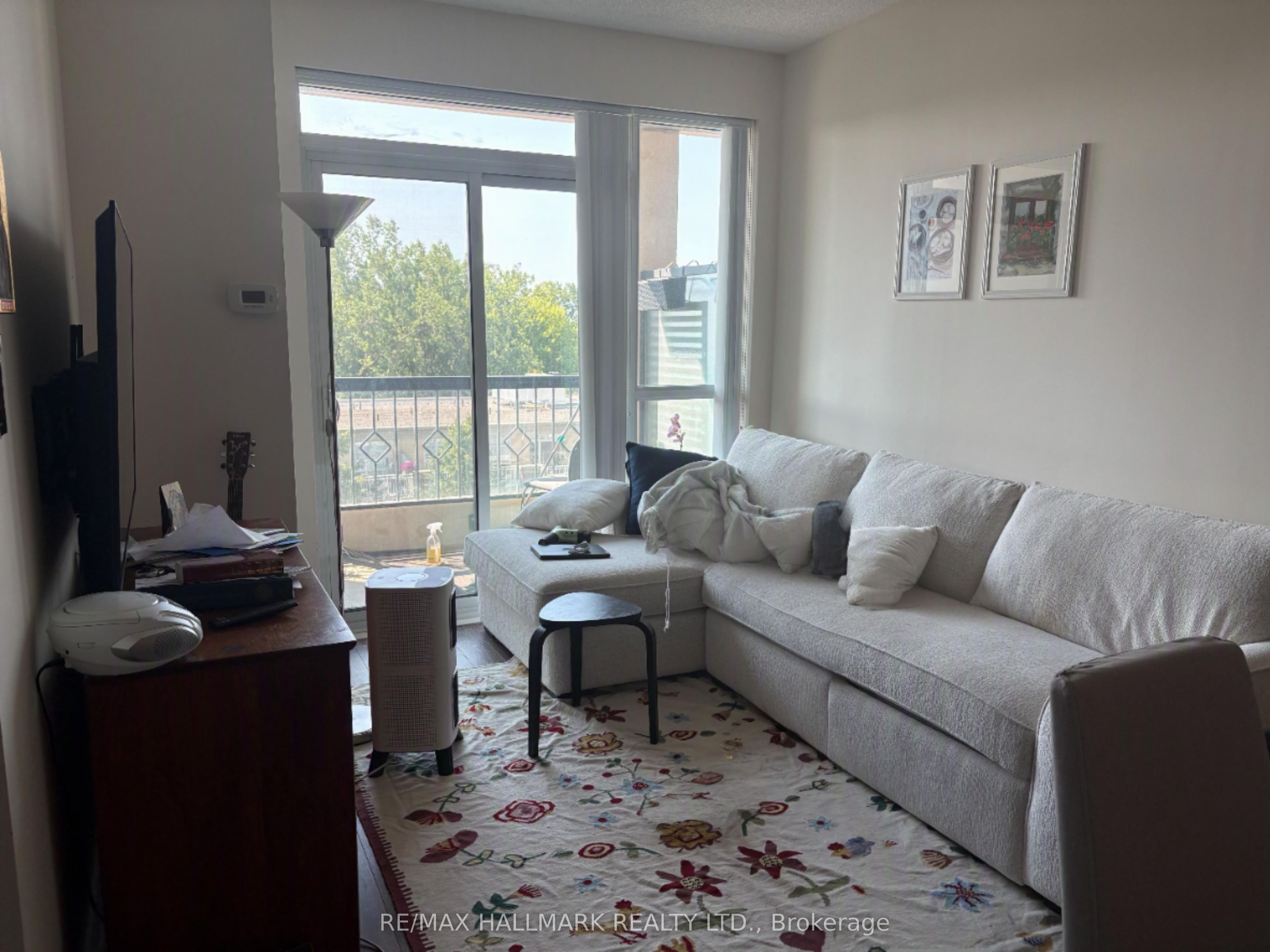 2 Old Mill Drive 712, Toronto, ON M6S 0A2 photo 2