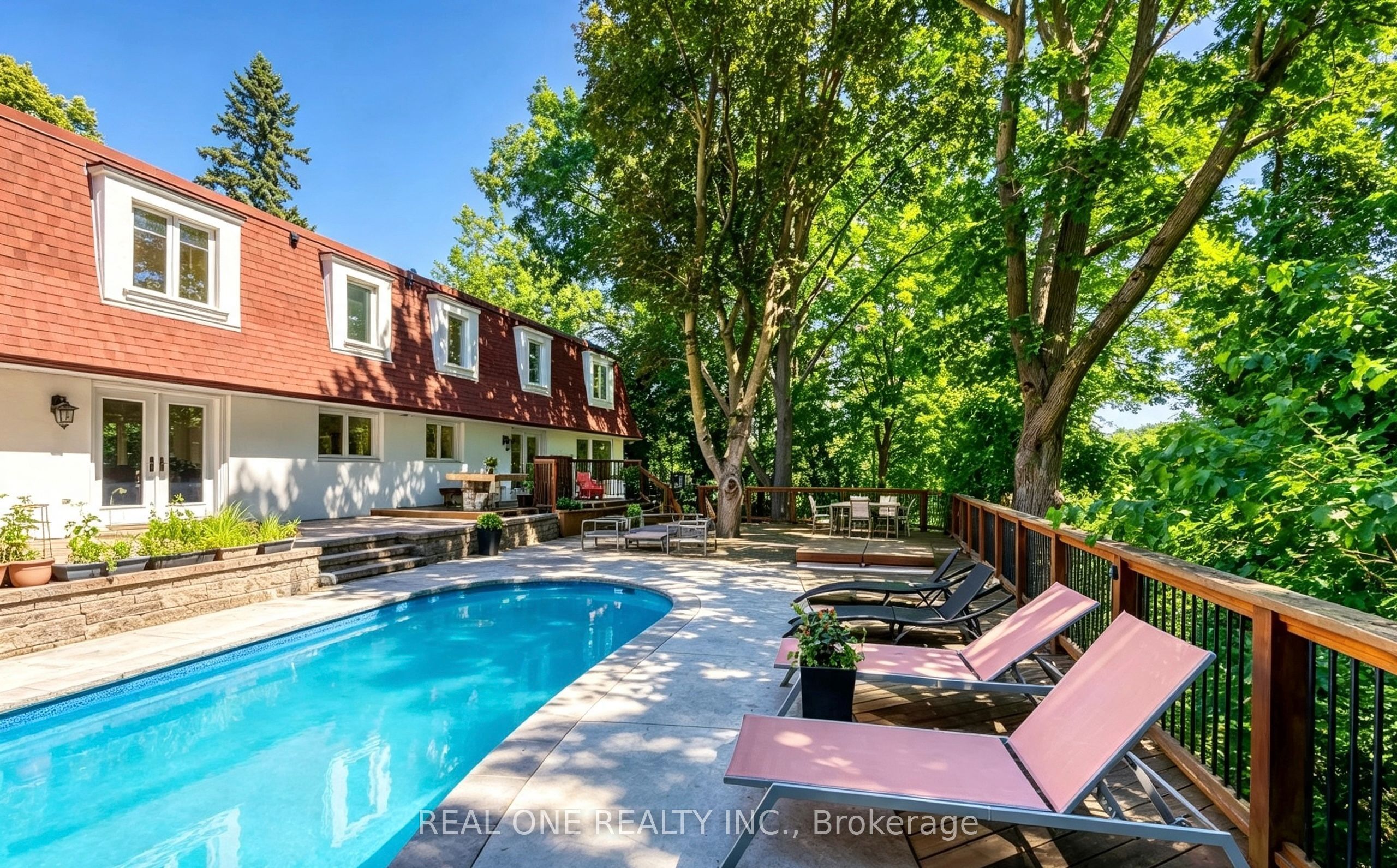 814 Calder Road, Mississauga, ON L5J 2N5
