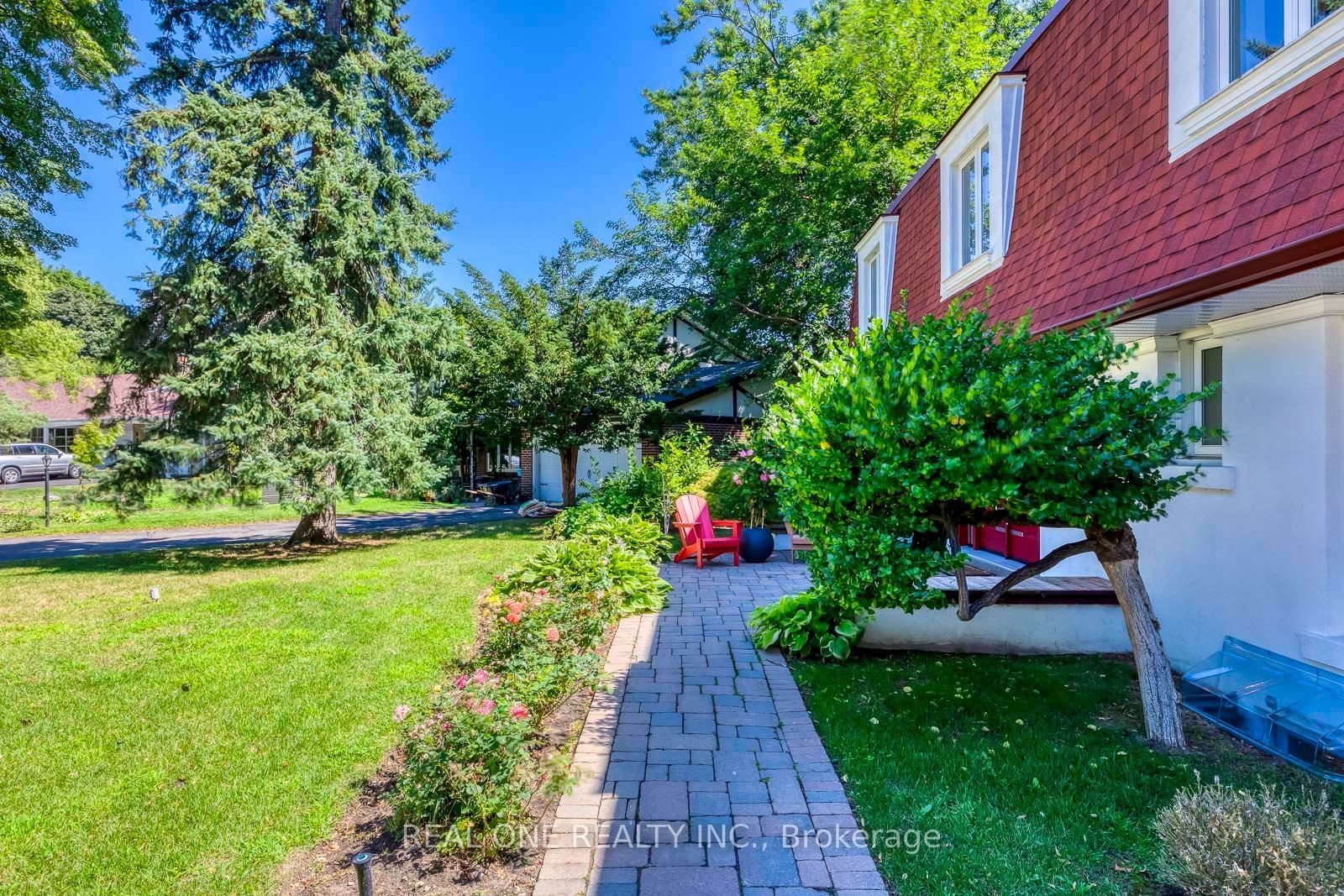 814 Calder Road, Mississauga, ON L5J 2N5 photo 3