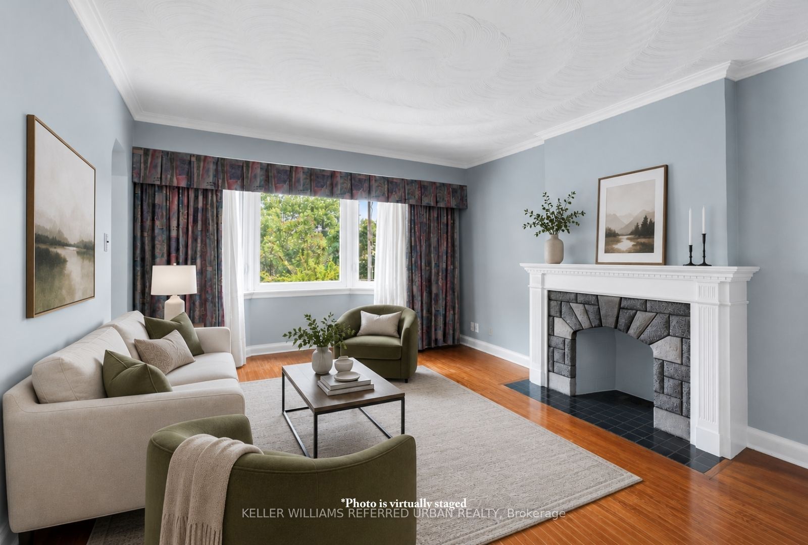 114 Gracefield Avenue, Toronto, ON M6L 1L1 photo 2