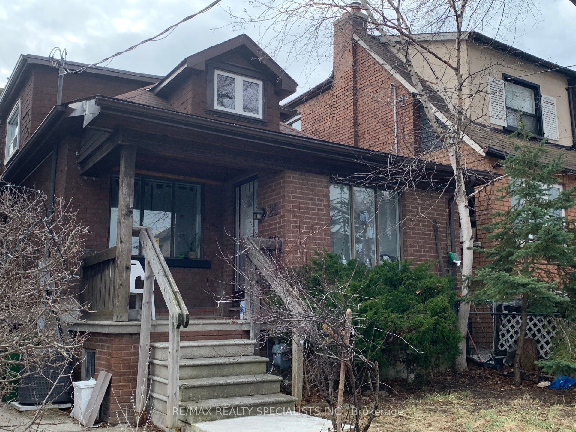 29 Goodwood Avenue Lower, Toronto, ON M6E 1J1