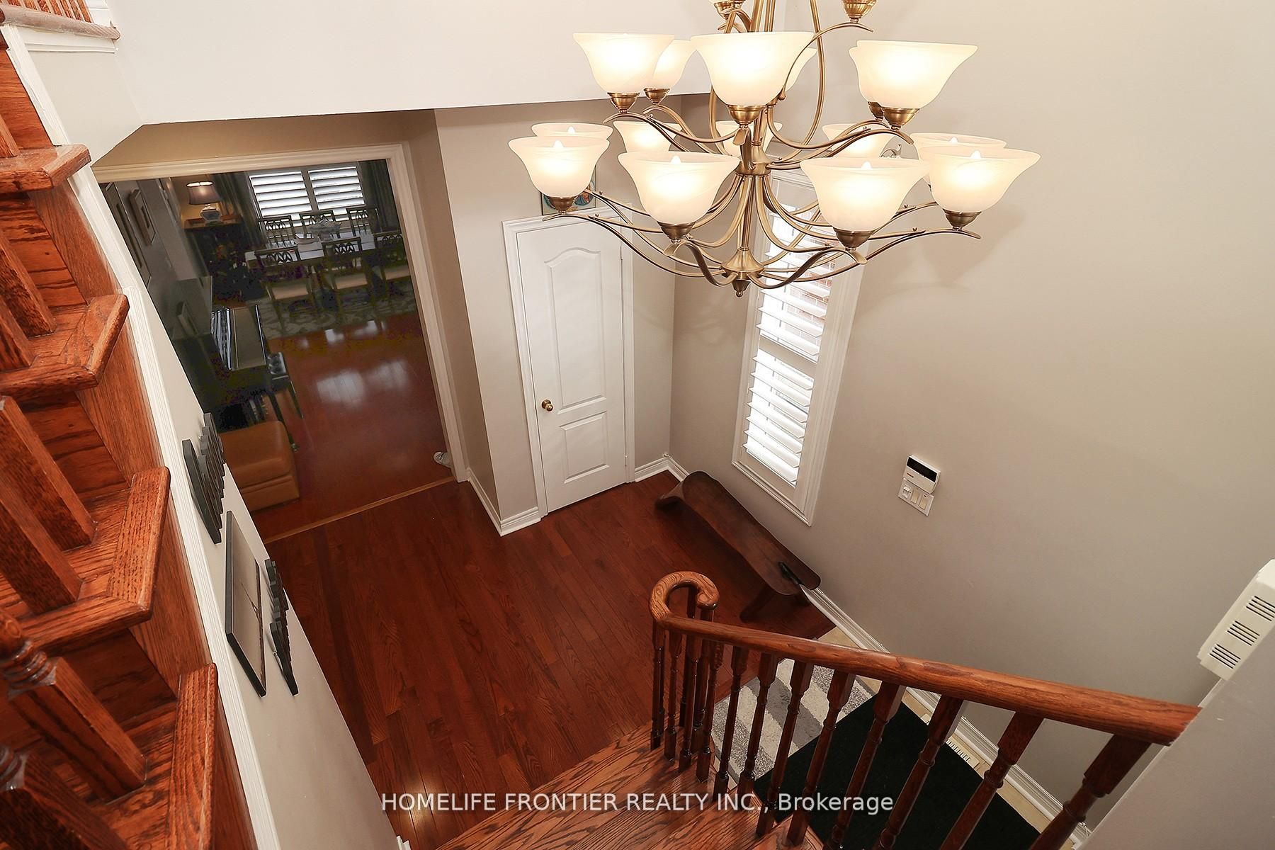 3213 Escada Drive, Mississauga, ON L5M 7V6 photo 4
