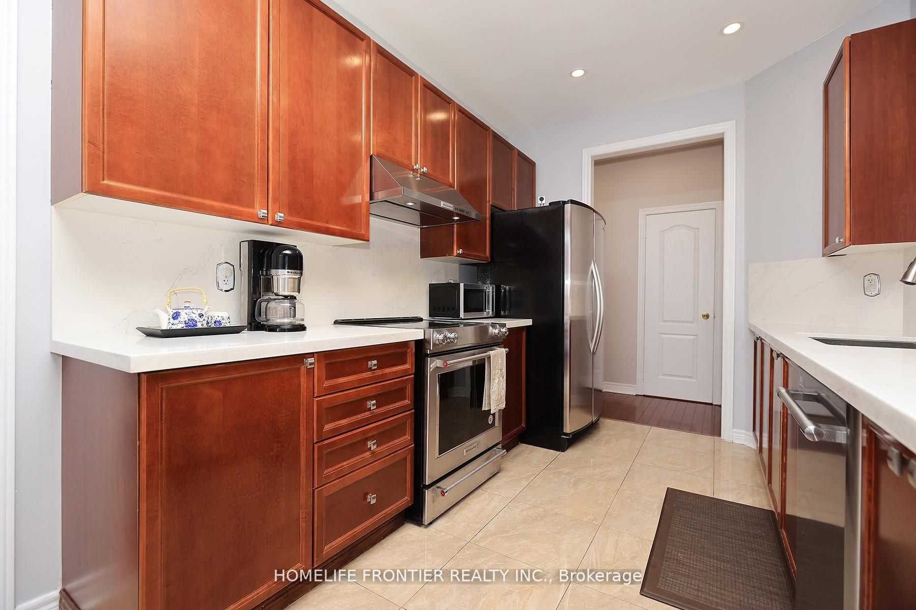 3213 Escada Drive, Mississauga, ON L5M 7V6 photo 5