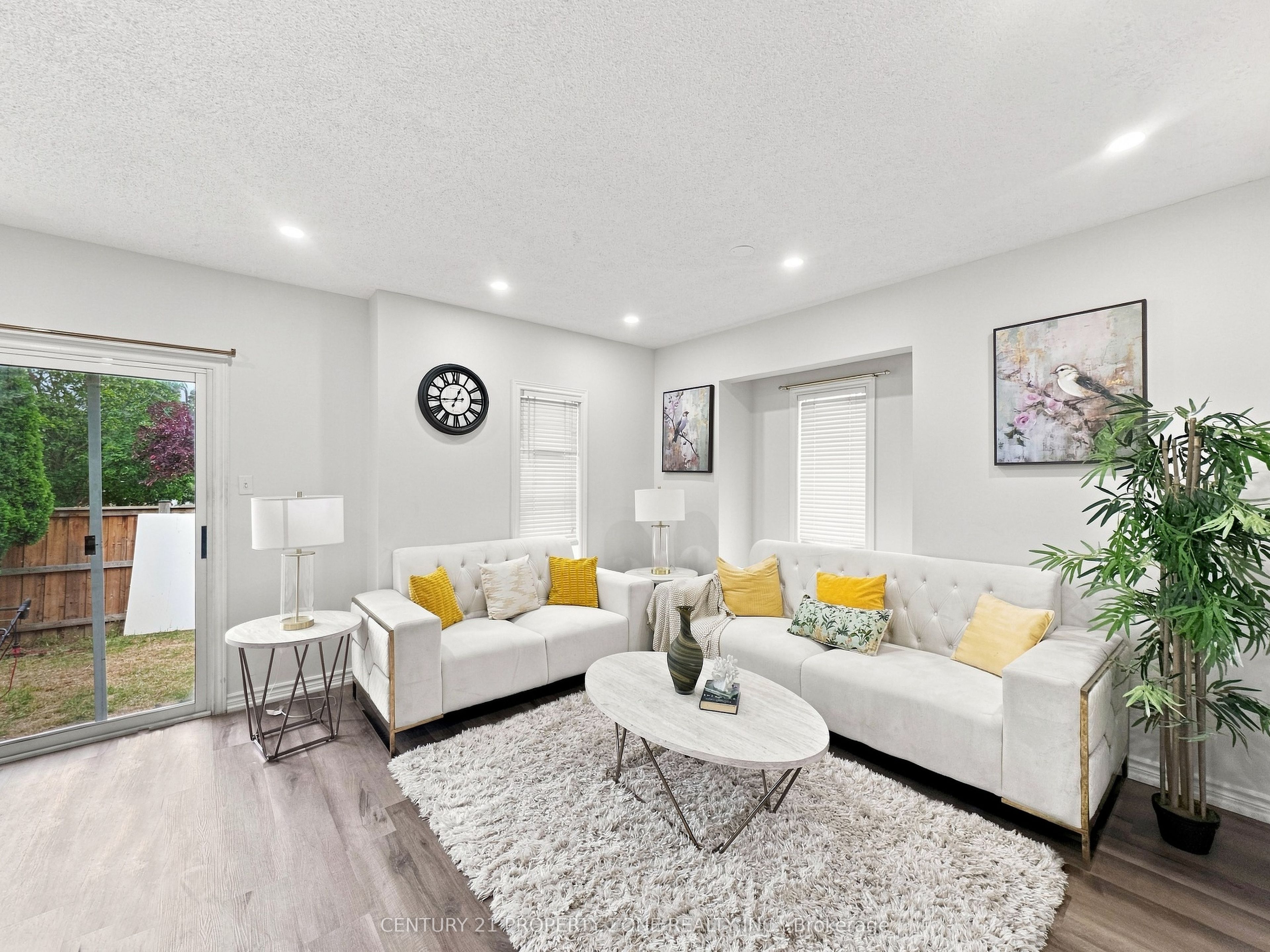 65 Shady Pine Circle, Brampton, ON L6R 1K3 photo 4