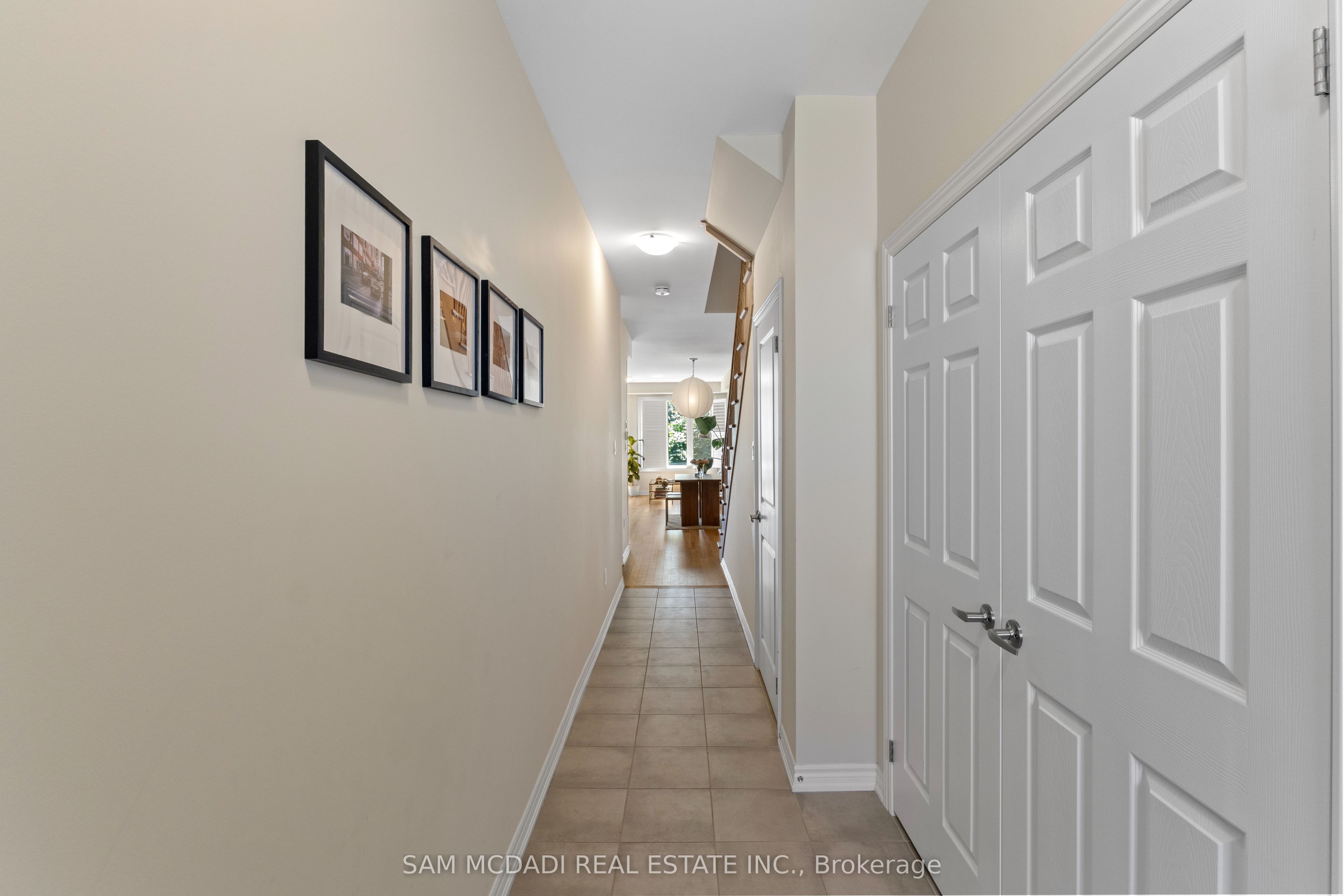 2076 Coppenwood Common, Burlington, ON L7P 0V8 photo 2