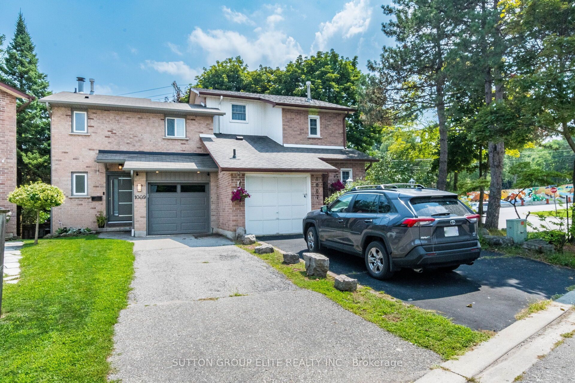 1009 Ibar Way, Mississauga, ON L5H 4H7