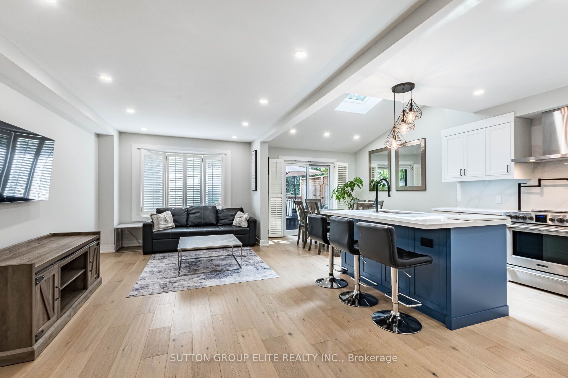 1009 Ibar Way, Mississauga, ON L5H 4H7 photo 5