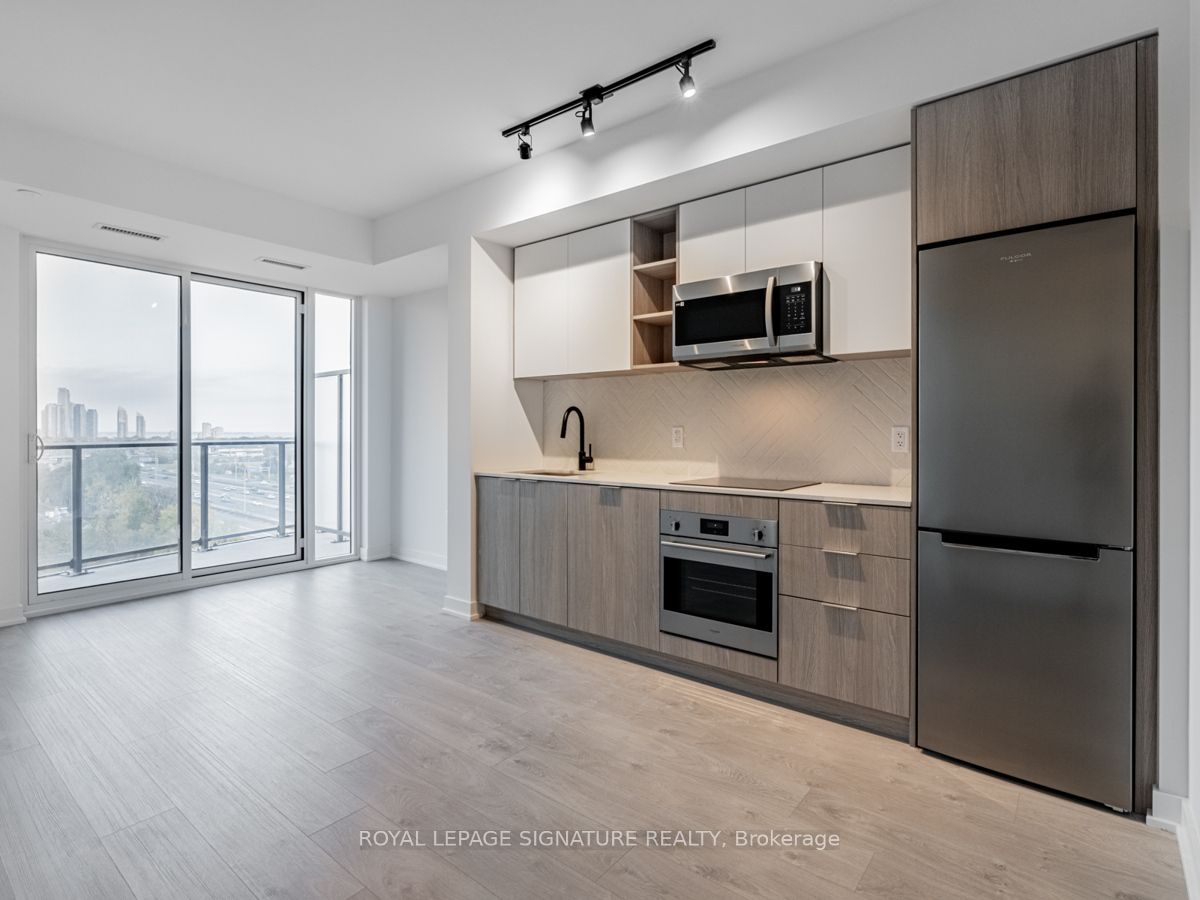 36 Zorra Street 805, Toronto, ON M8Z 4Z7 photo 4