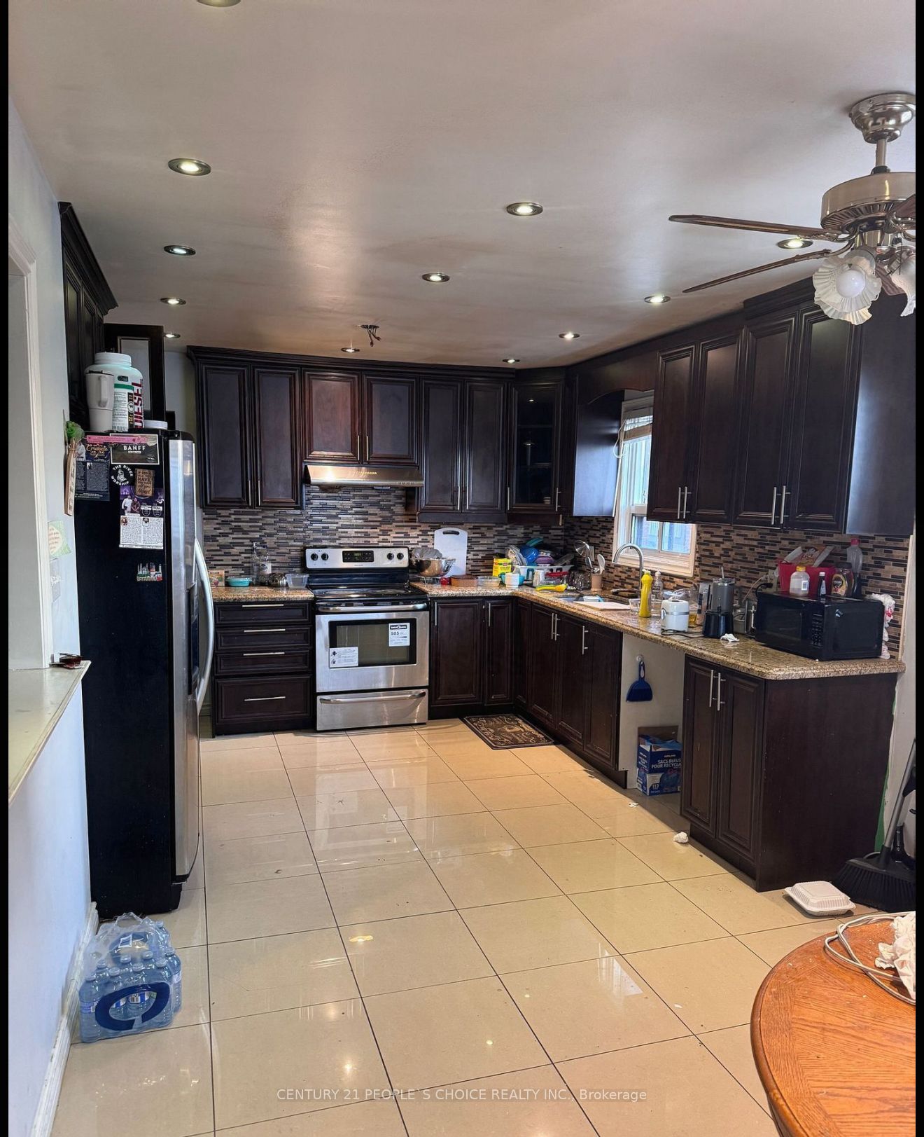 7221 Sigsbee Drive, Mississauga, ON L4T 3L6 photo 3