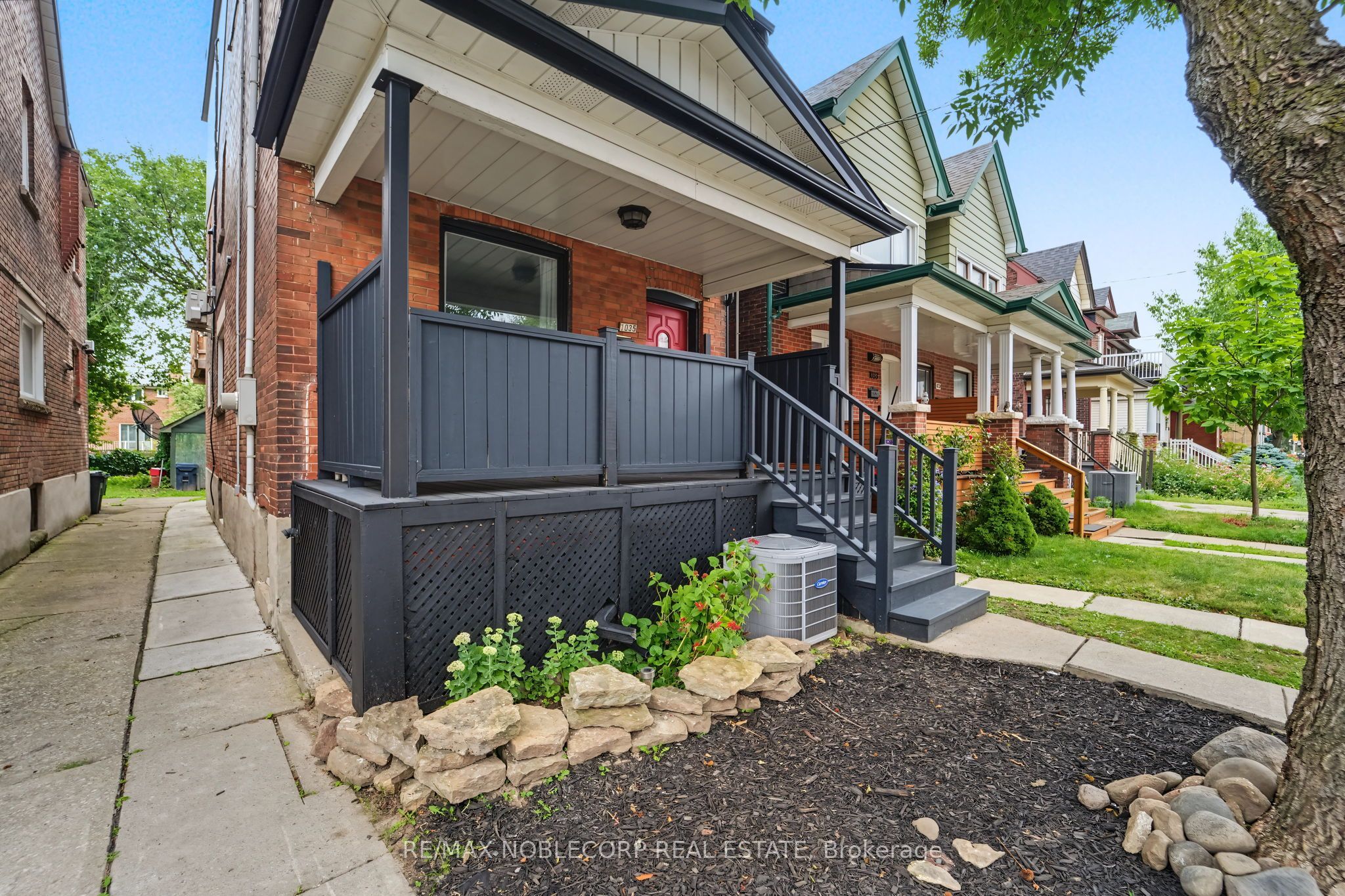 1035 Dovercourt Road, Toronto, ON M6H 2X7 photo 3