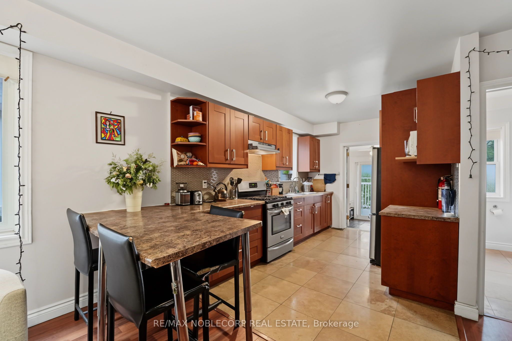 1035 Dovercourt Road, Toronto, ON M6H 2X7 photo 5