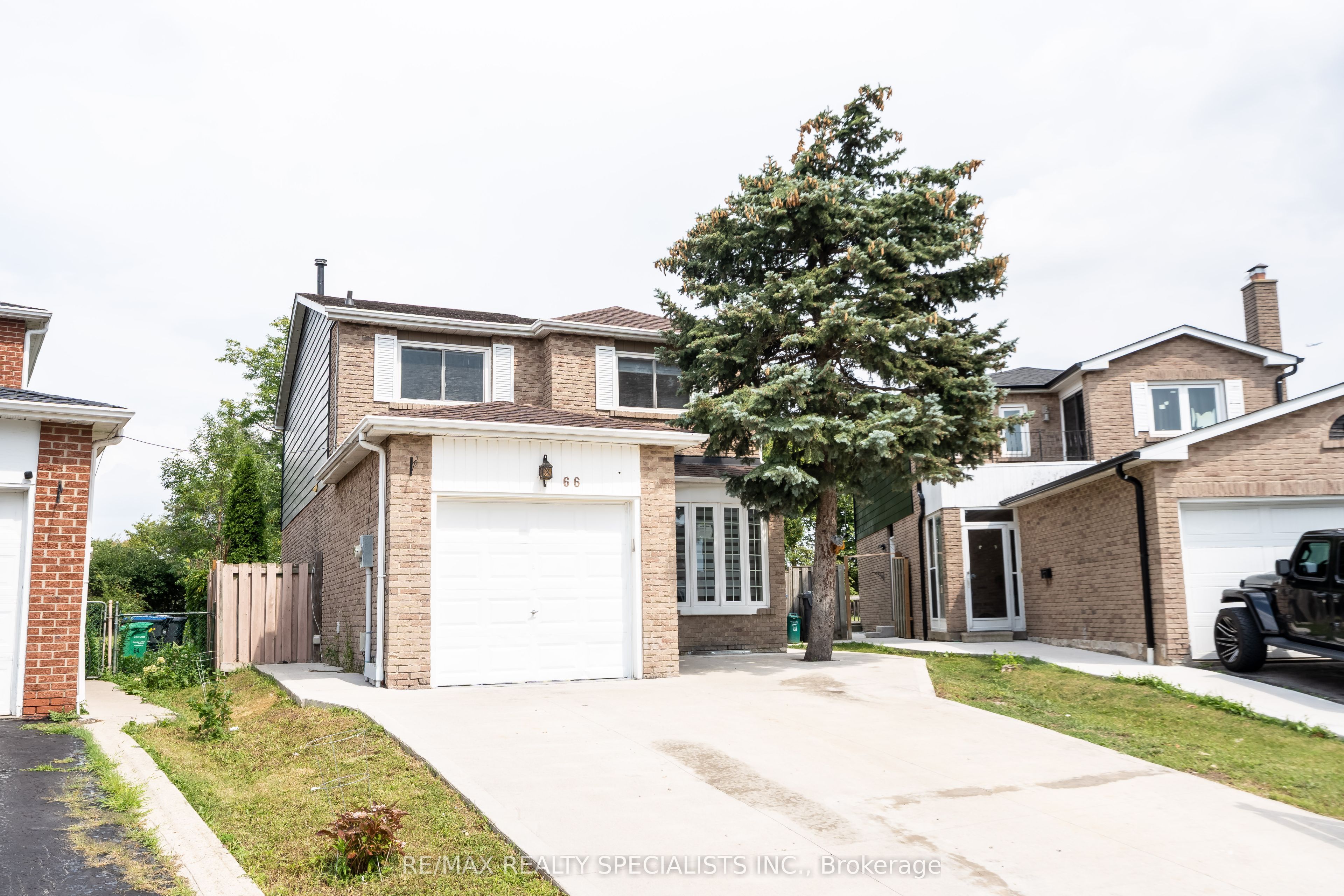 66 Banting Crescent, Brampton, ON L6Y 2K9 photo 2