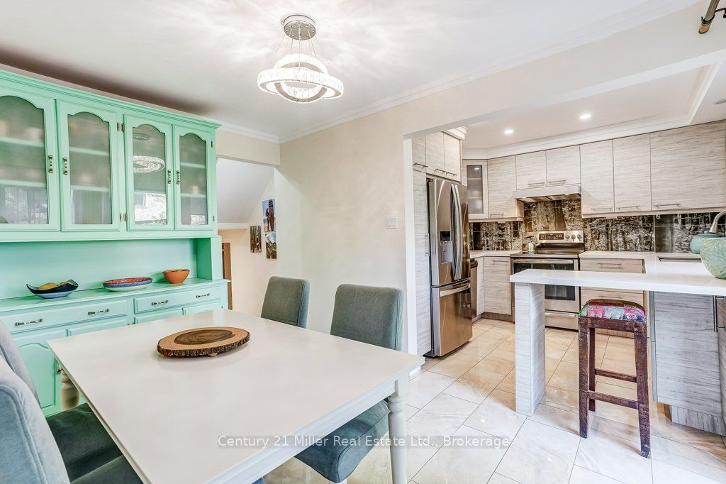 2605 Woodchester Drive 36, Mississauga, ON L5K 2E3 photo 5