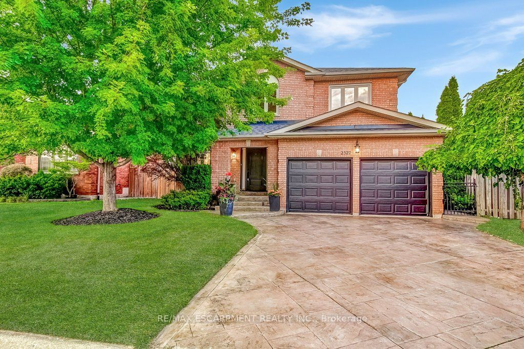 2527 Andover Road, Oakville, ON L6H 6C3