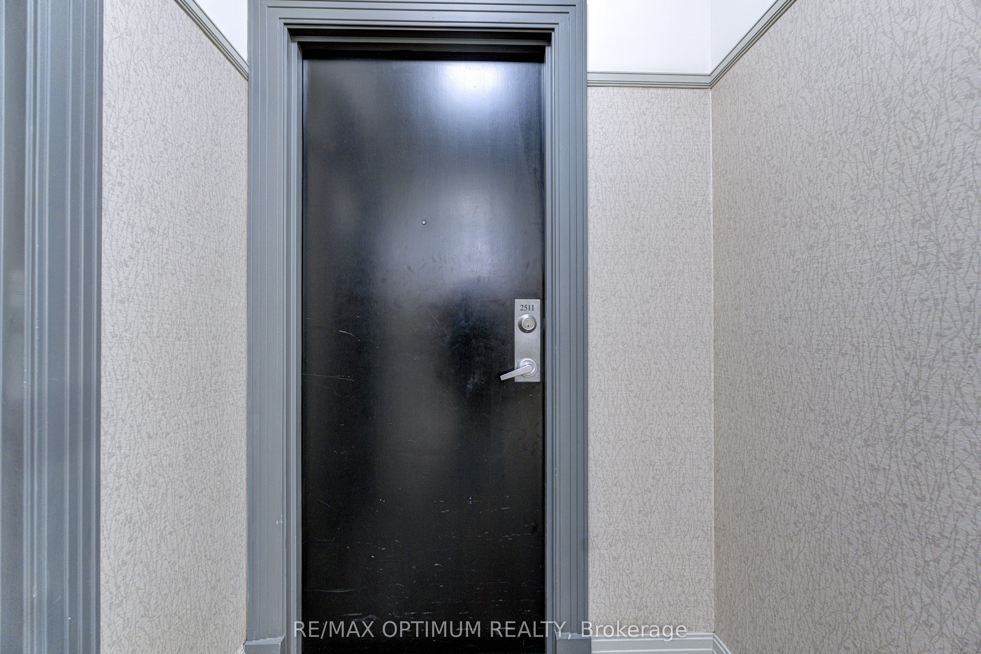 388 Prince Of Wales Drive 2511, Mississauga, ON L5B 0A1 photo 3