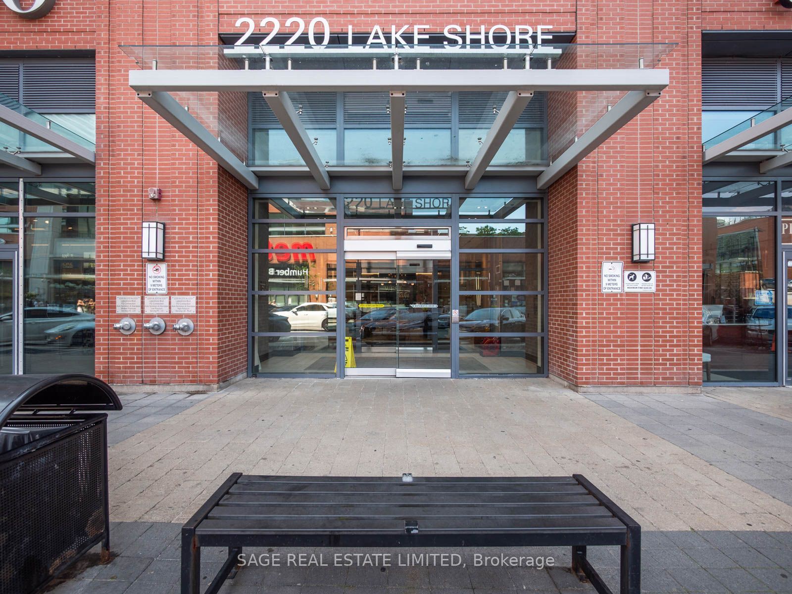 2220 Lake Shore Boulevard W 1704, Toronto, ON M8V 0C1 photo 3