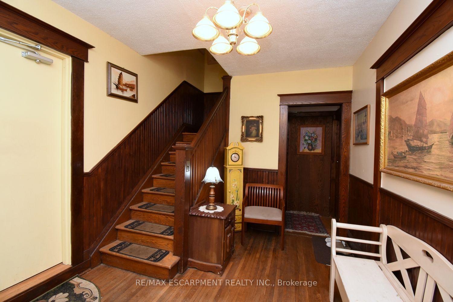 1052 Deta Road 3, Mississauga, ON L8E 2R5 photo 3