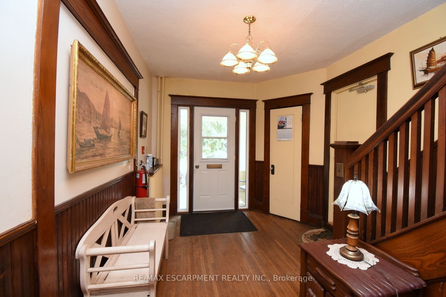 1052 Deta Road 3, Mississauga, ON L8E 2R5 photo 4