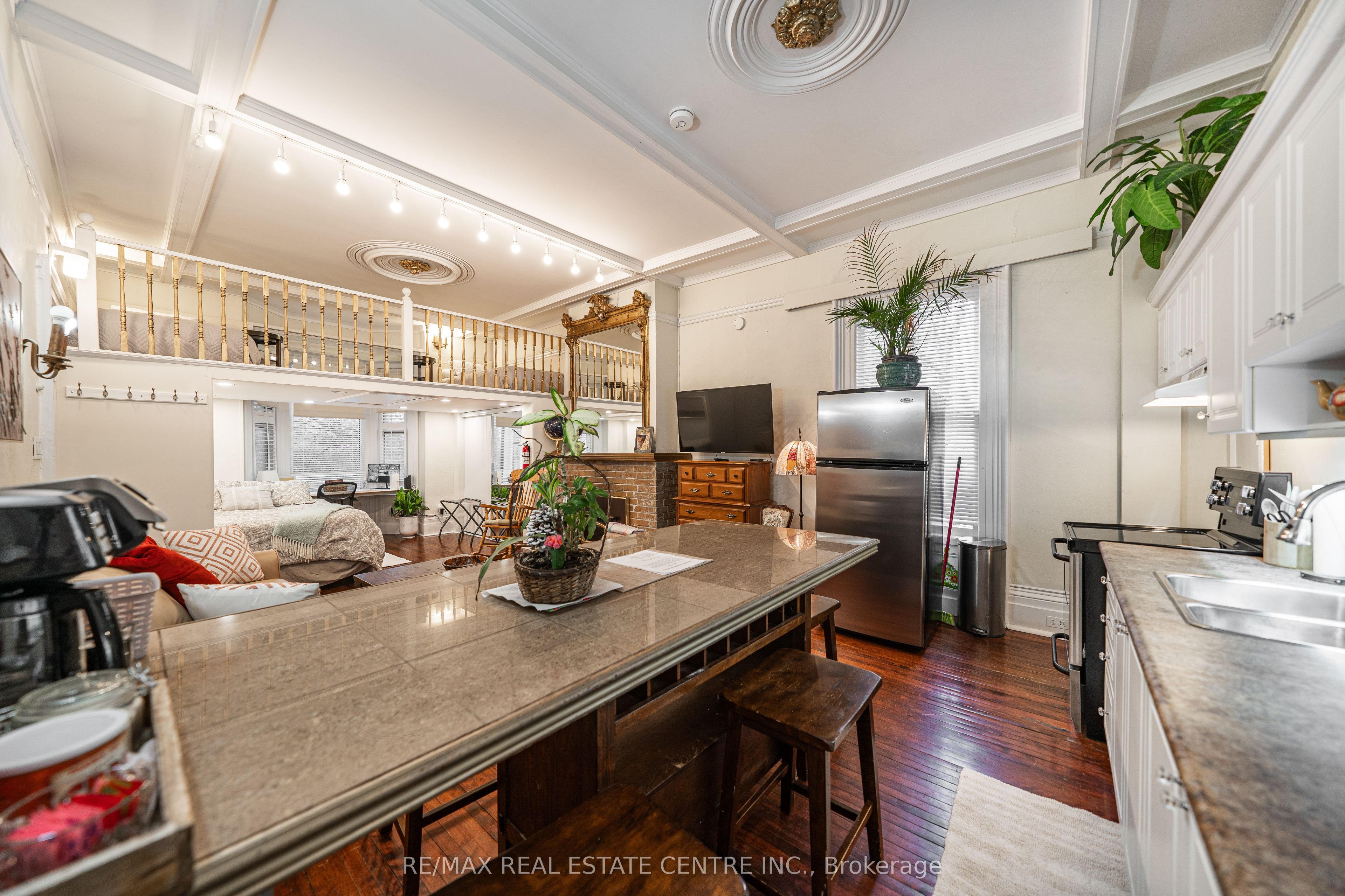 68 Scott Street A, Brampton, ON L6V 1S3
