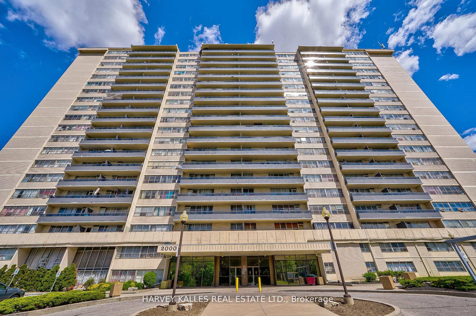 2000 Sheppard Avenue W 501, Toronto, ON M3N 1A2