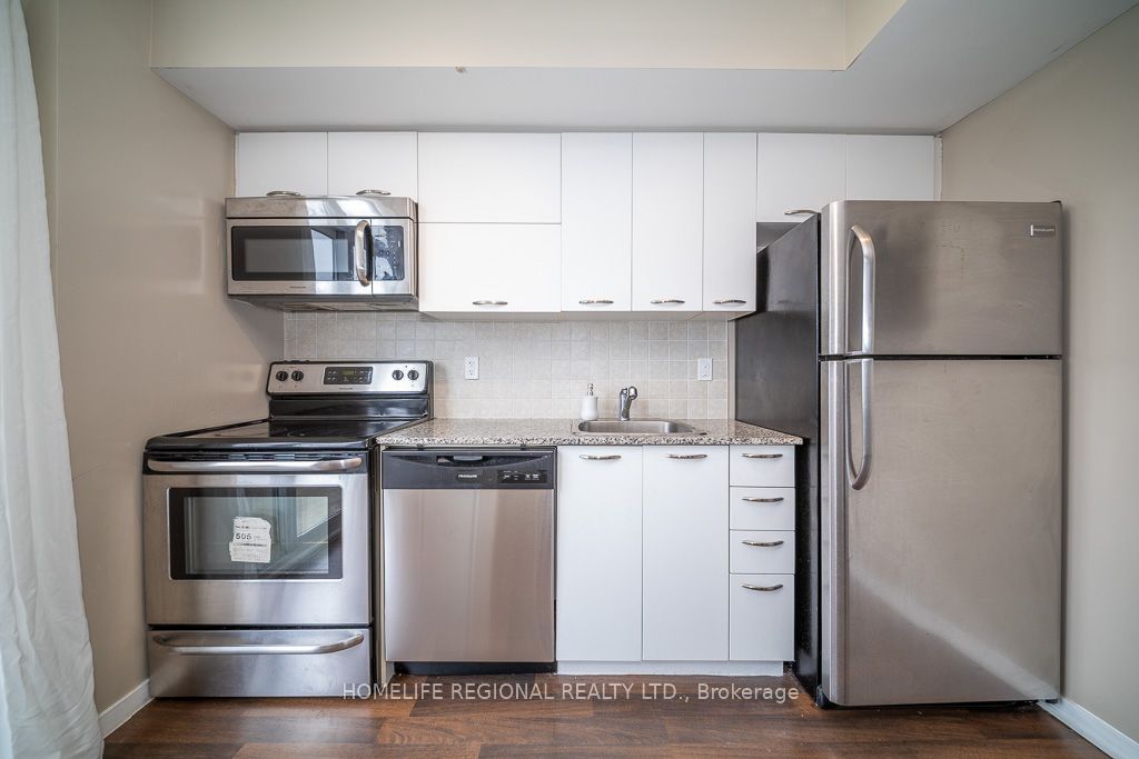 38 Joe Shuster Way 1520, Toronto, ON M6K 0A5 photo 4