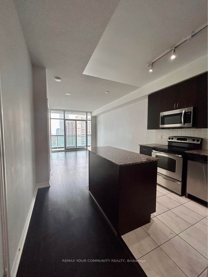 223 Webb Drive 2511, Mississauga, ON L5B 0E8 photo 4