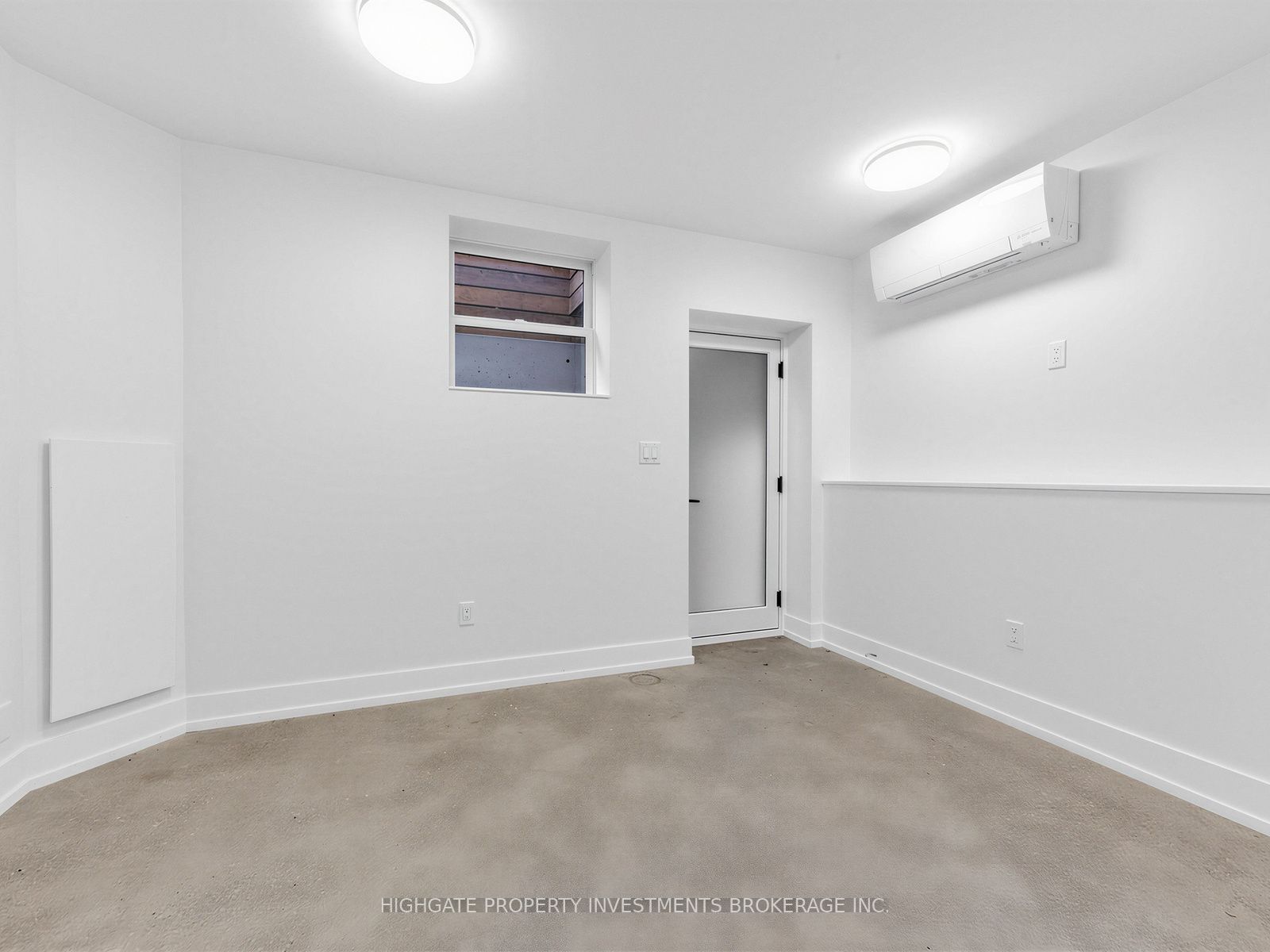 113 Lansdowne Avenue Lower, Toronto, ON M6K 2W1 photo 4