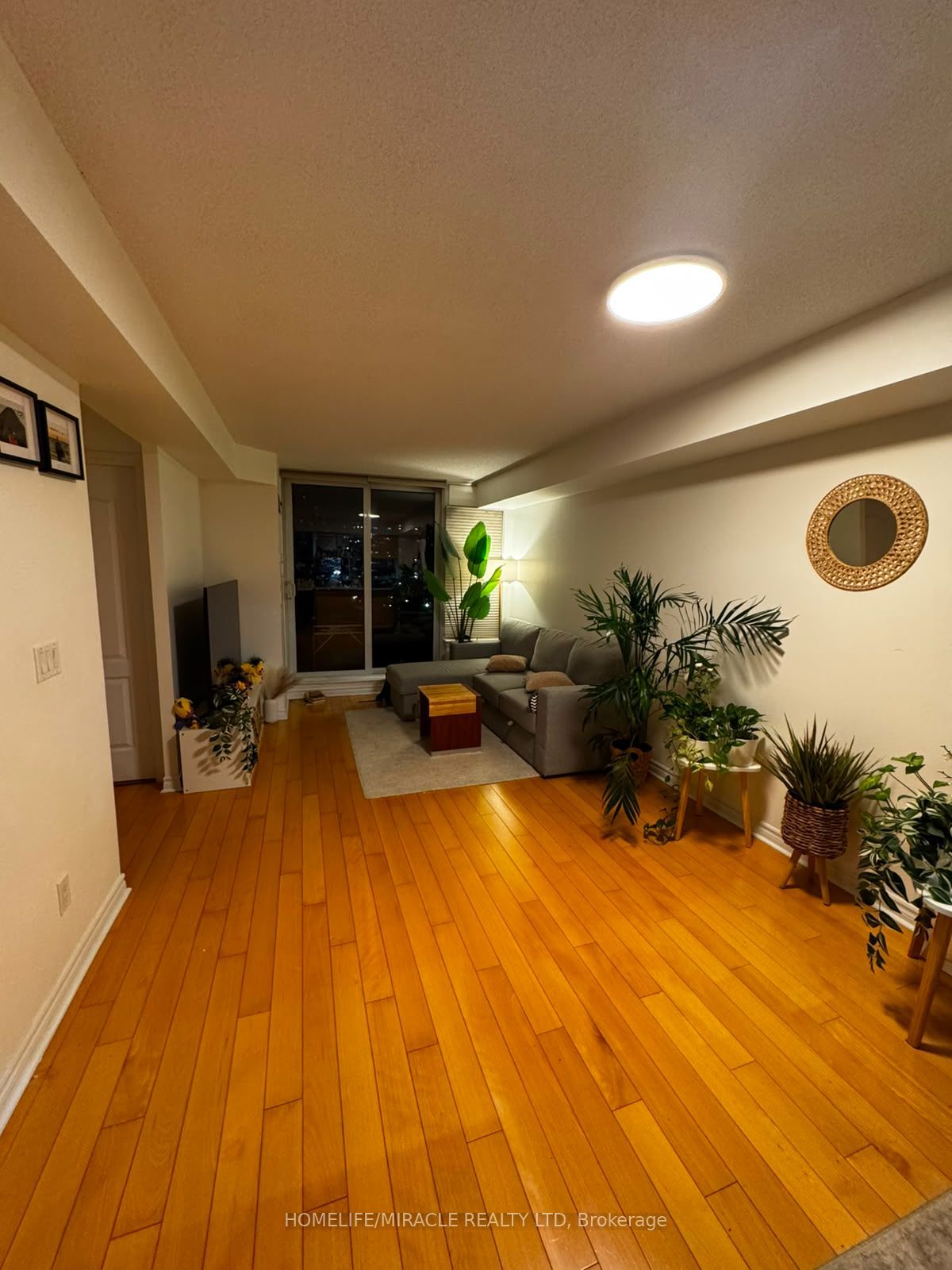 4080 Living Arts Drive 912, Mississauga, ON L5B 4N3 photo 4