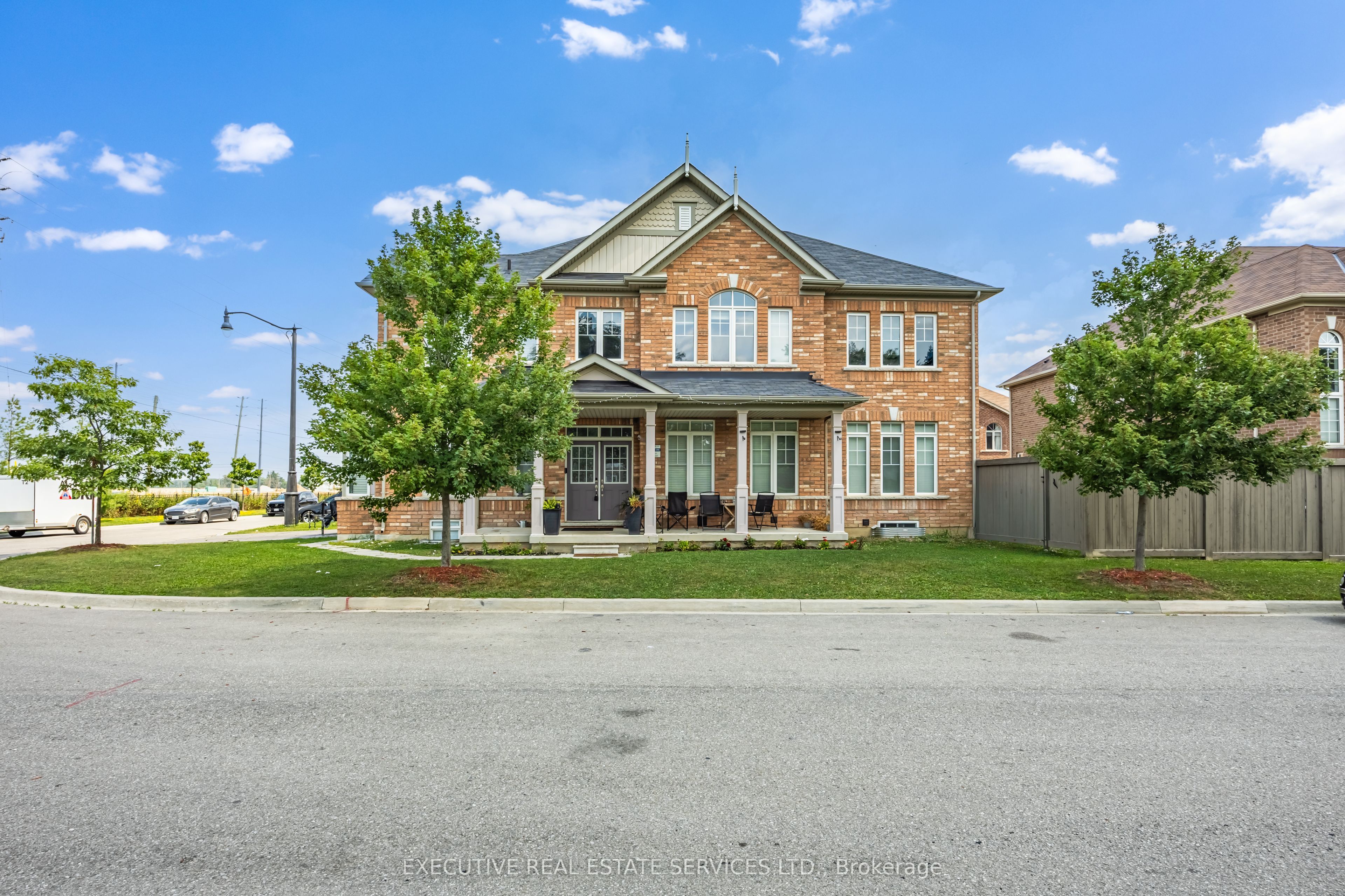 61 Truro Circle N, Brampton, ON L7A 4E6 photo 5