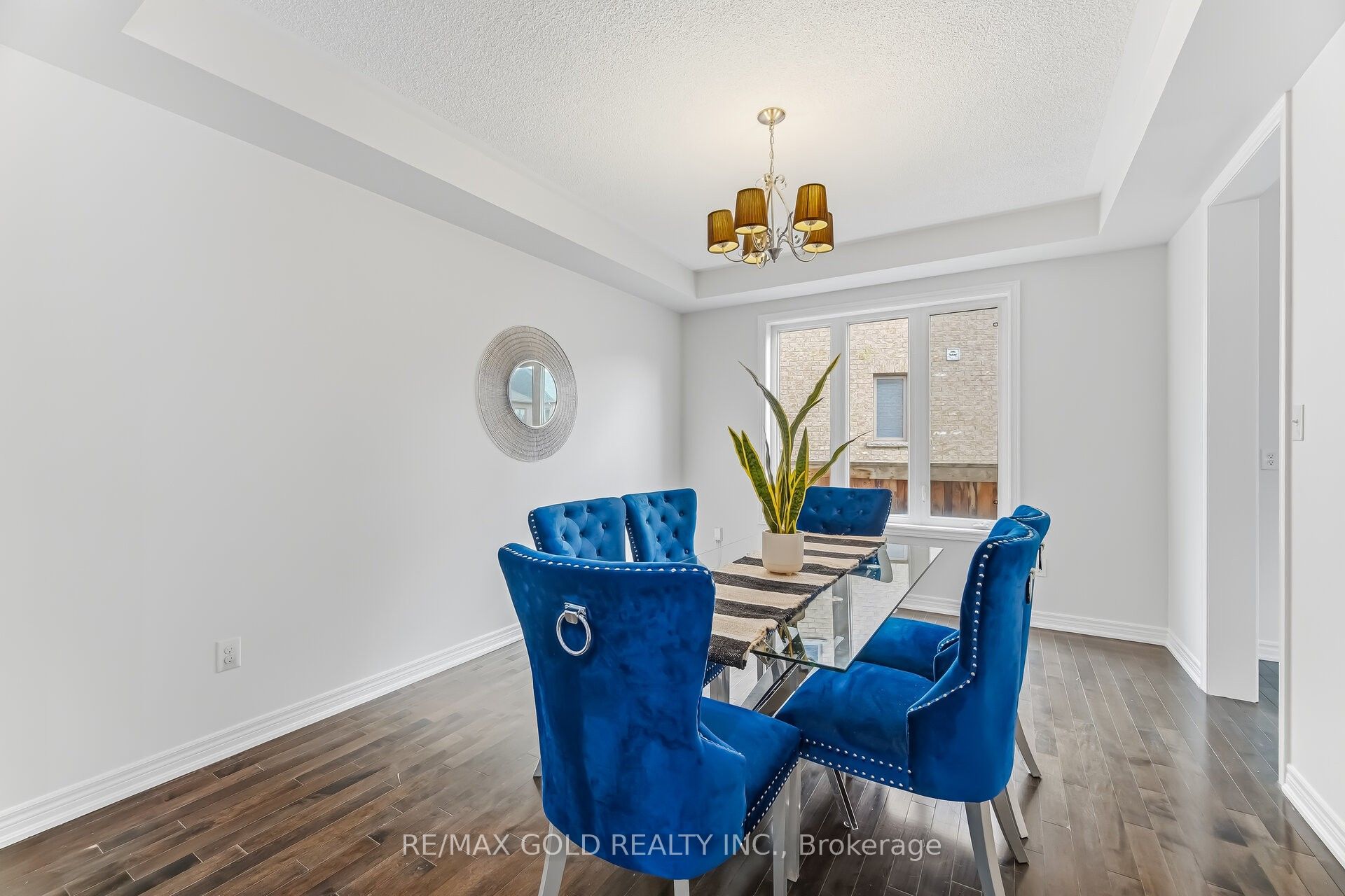 15 Junetown Circle, Brampton, ON L6X 0X7 photo 5