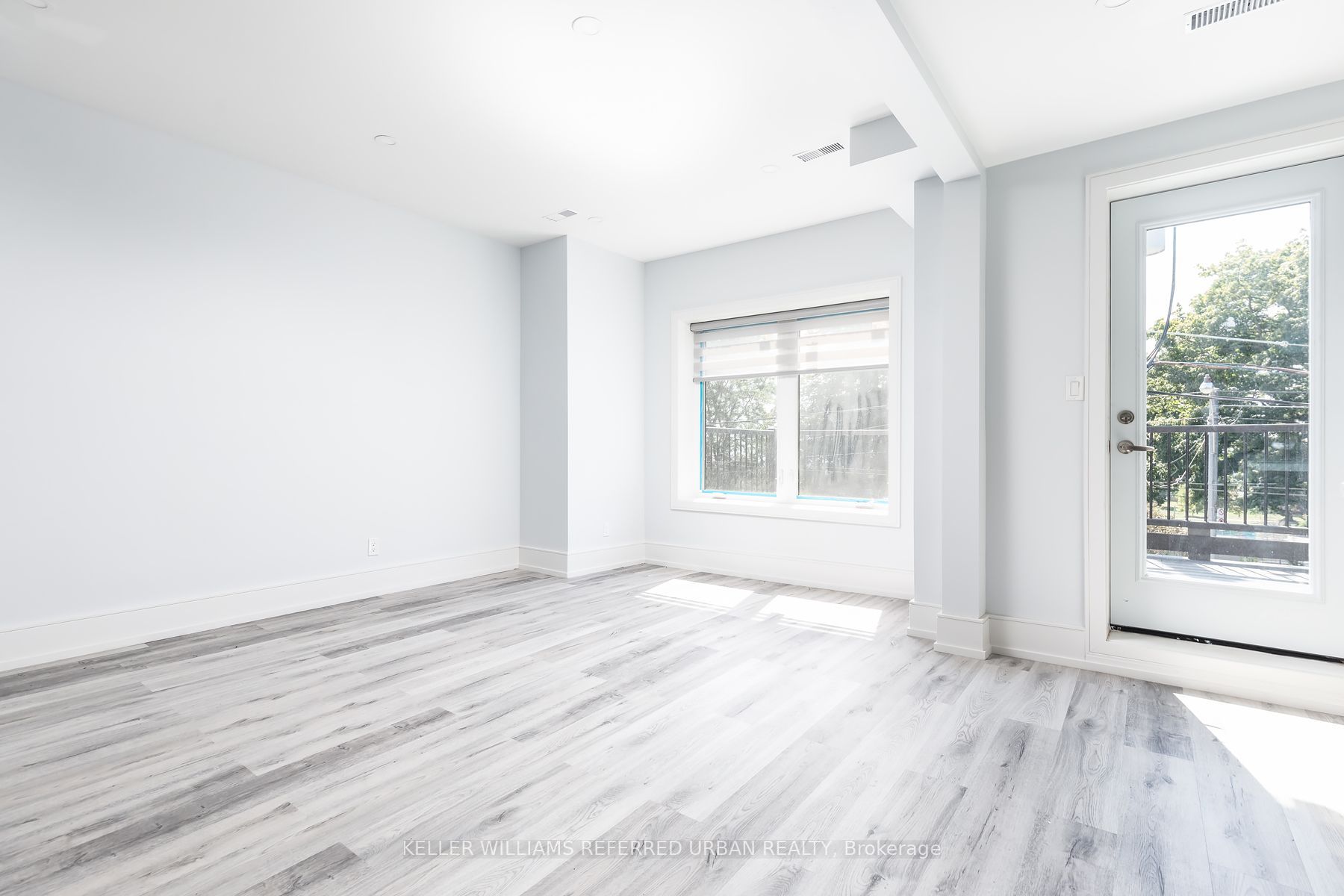 1588 King Street W 3, Toronto, ON M6K 1J7 photo 4
