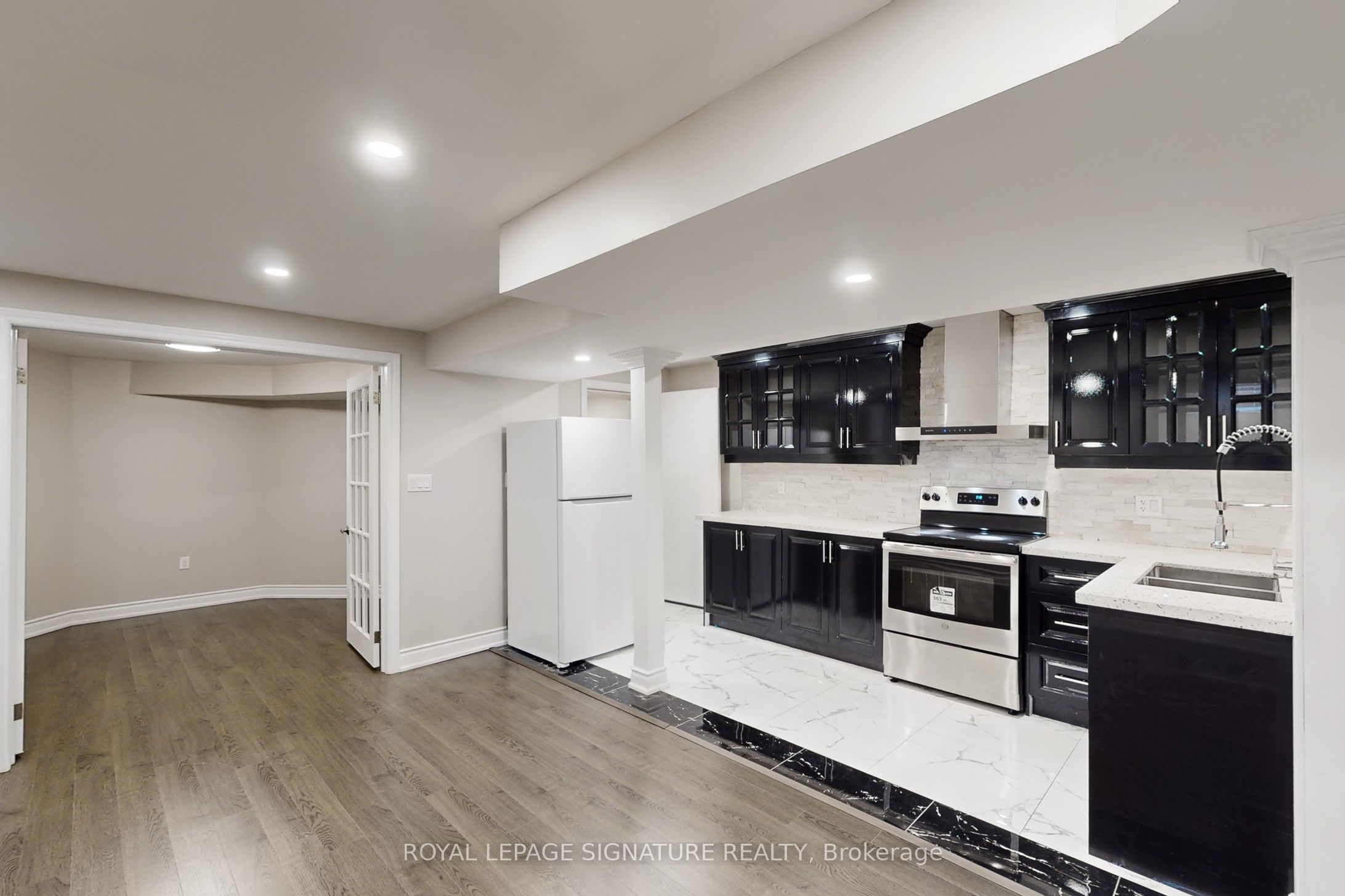 38 Havanna Crescent Basement, Brampton, ON L6P 3Y2 photo 5