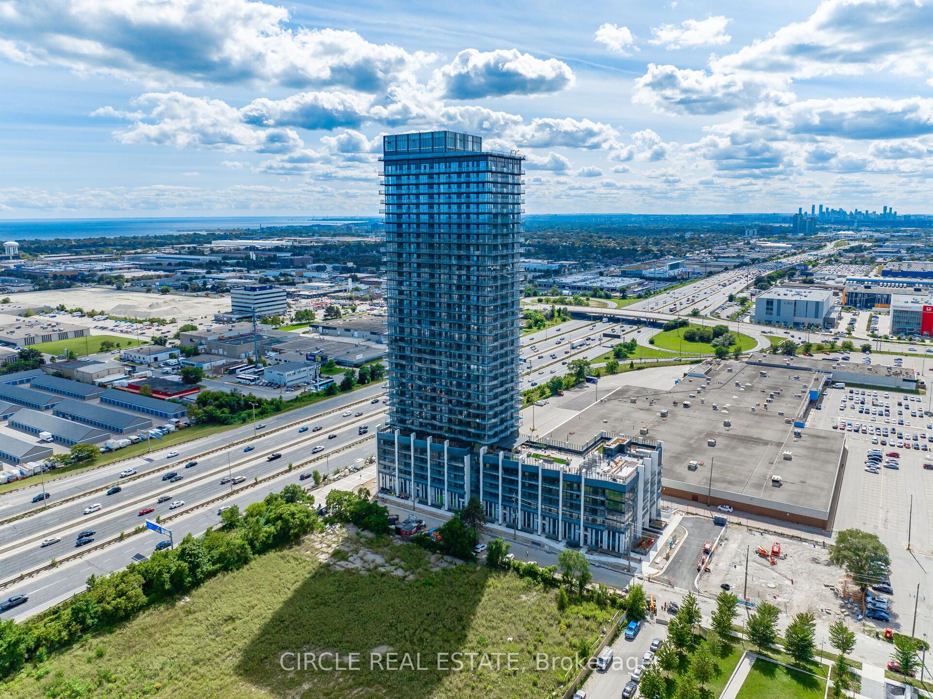36 Zorra Street 2202, Toronto, ON M8Z 0G5