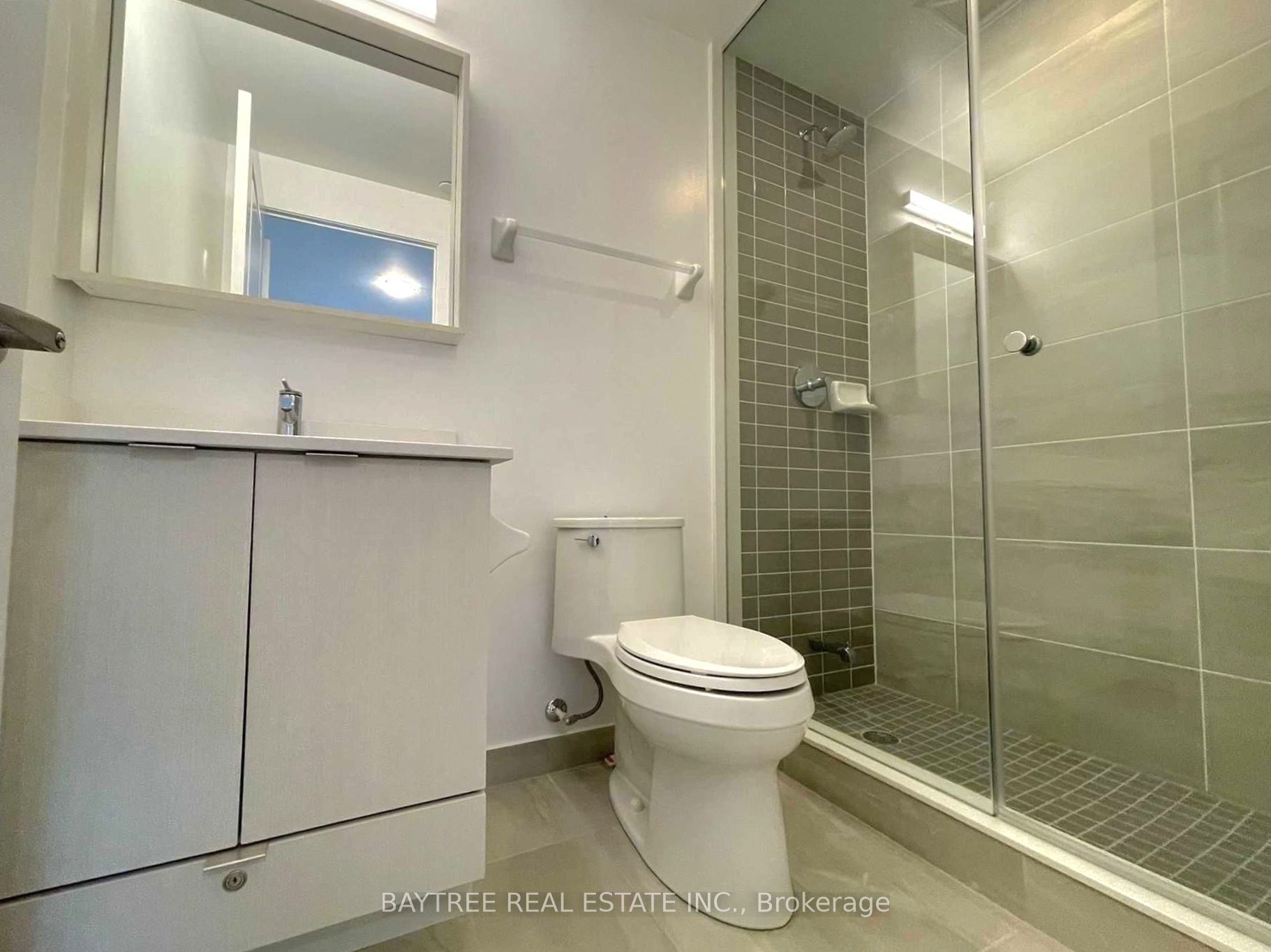 4655 Metcalfe Avenue 411, Mississauga, ON L5M 0Z7 photo 4