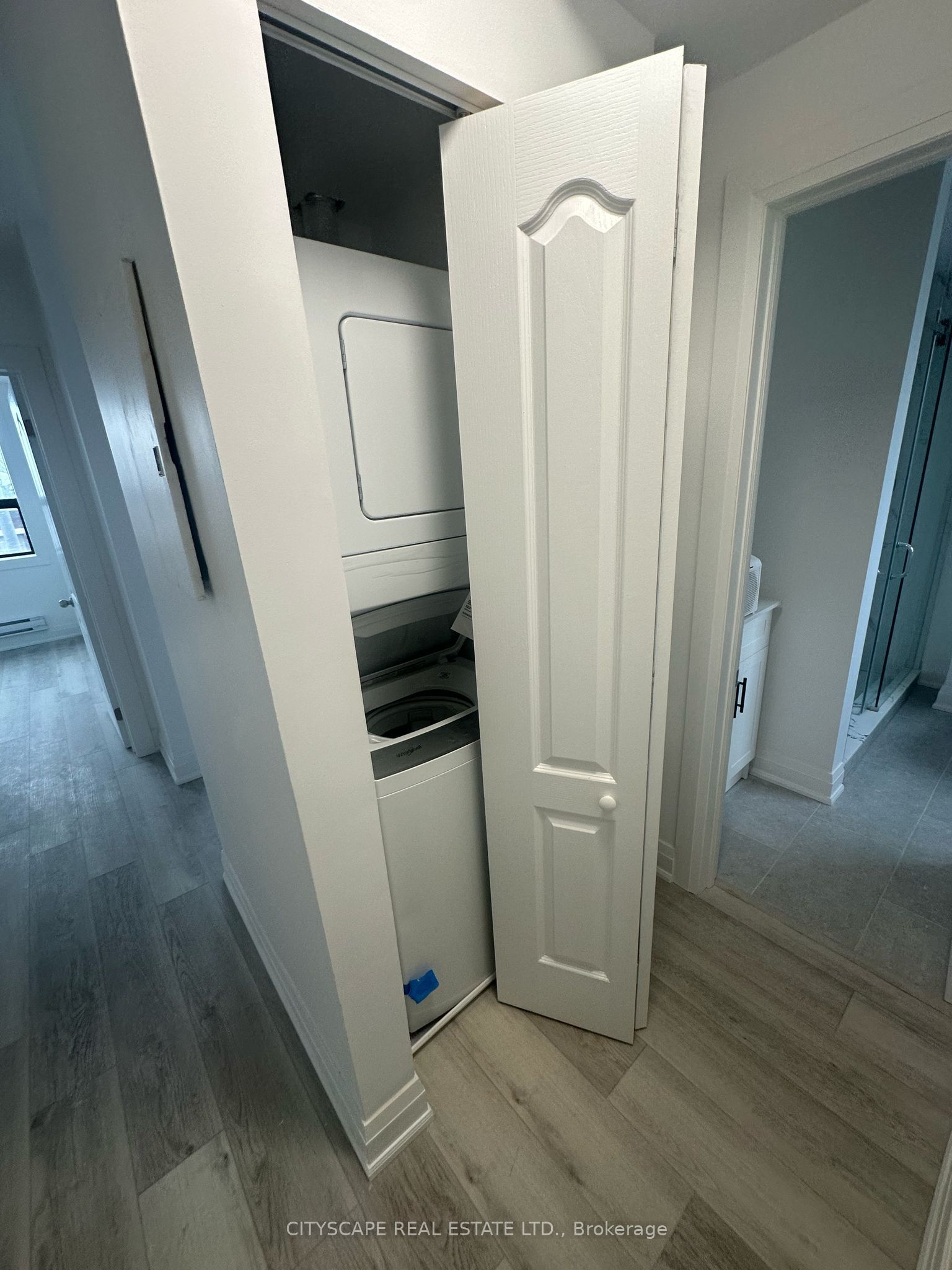 1710 St Clair Avenue W Unit 1, Toronto, ON M6N 1J1 photo 5