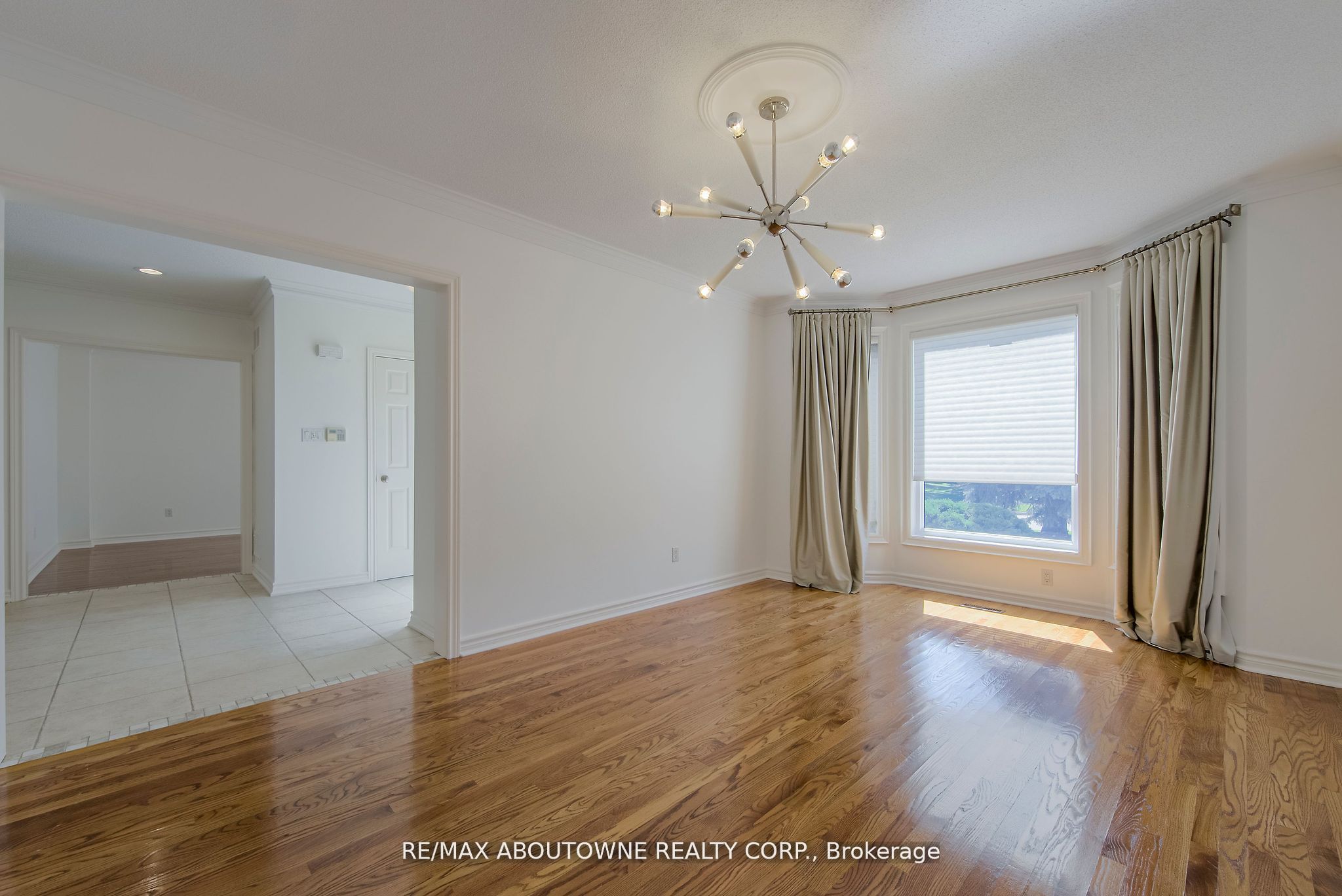 1487 The Links Drive, Oakville, ON L6M 2P2 photo 4