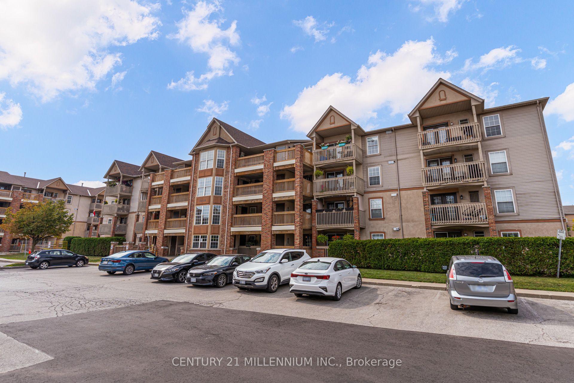 4003 Kilmer Drive 110, Burlington, ON L7M 4M1 photo 3