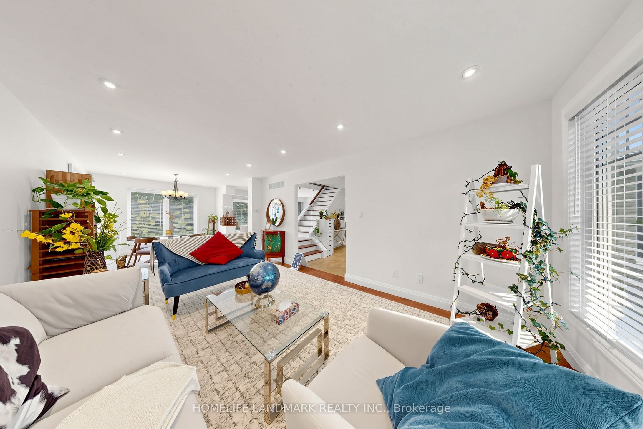 224 Valleyview Court, Oakville, ON L6L 5H8 photo 5