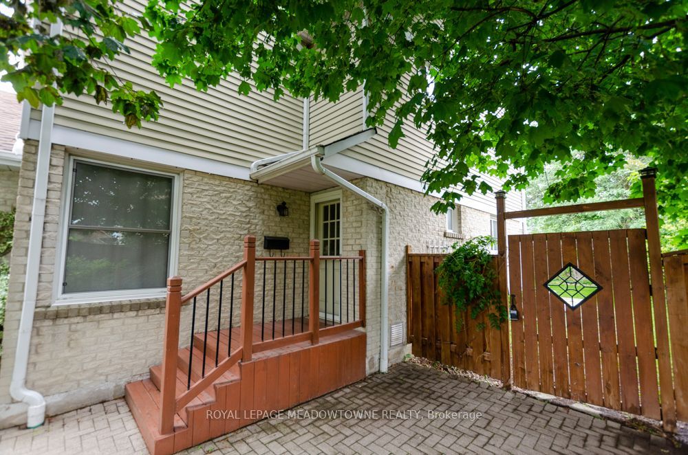 510 Beaver Court, Milton, ON L9T 4A9 photo 3