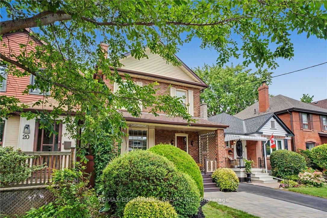 18 Elma Street, Toronto, ON M8V 1X8 photo 3