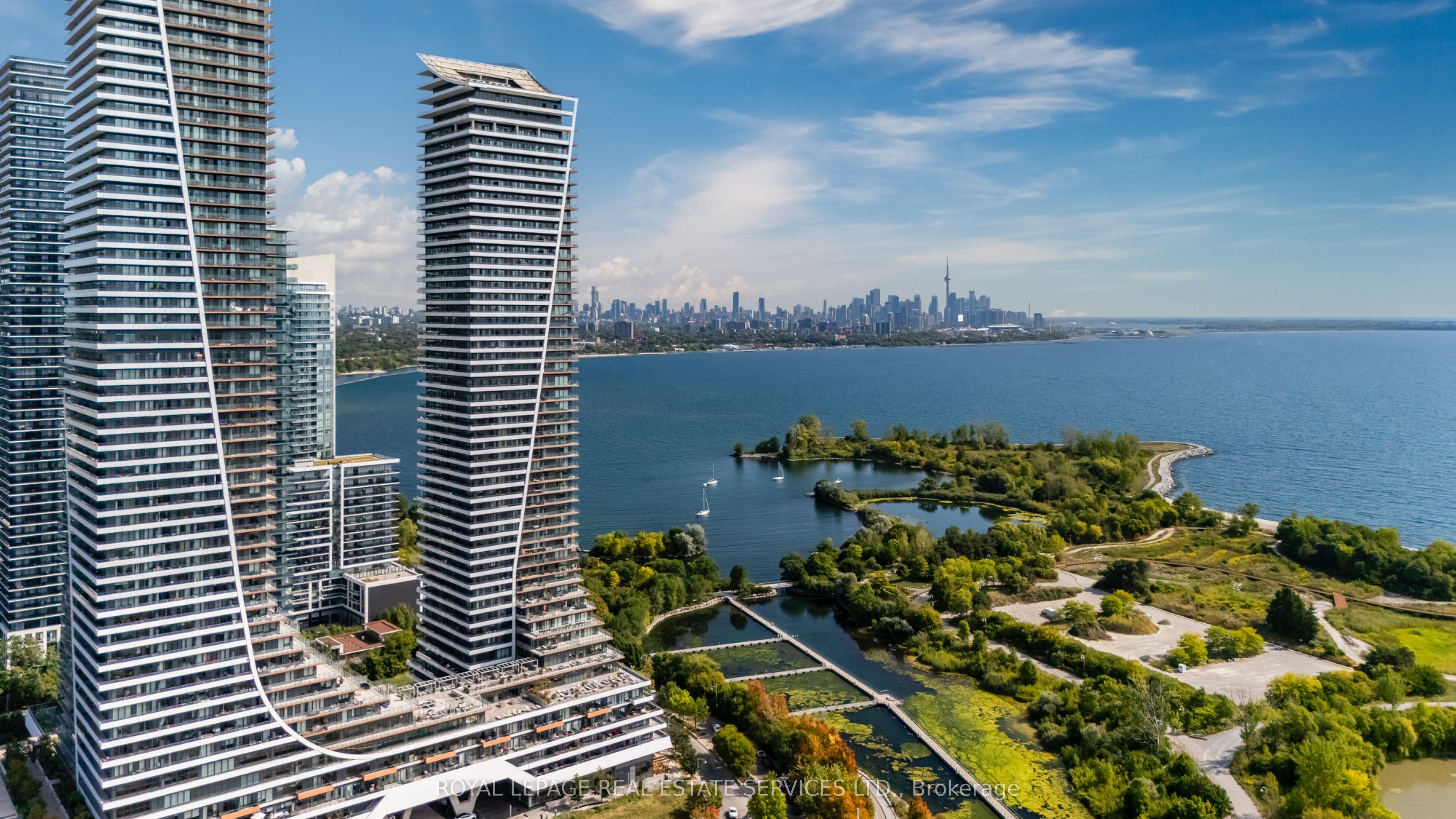 30 Shore Breeze Drive 2019, Toronto, ON M8V 0J1