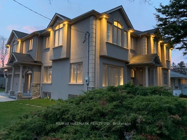 6 Griggsden Avenue, Toronto, ON M9P 2Z5 photo 2