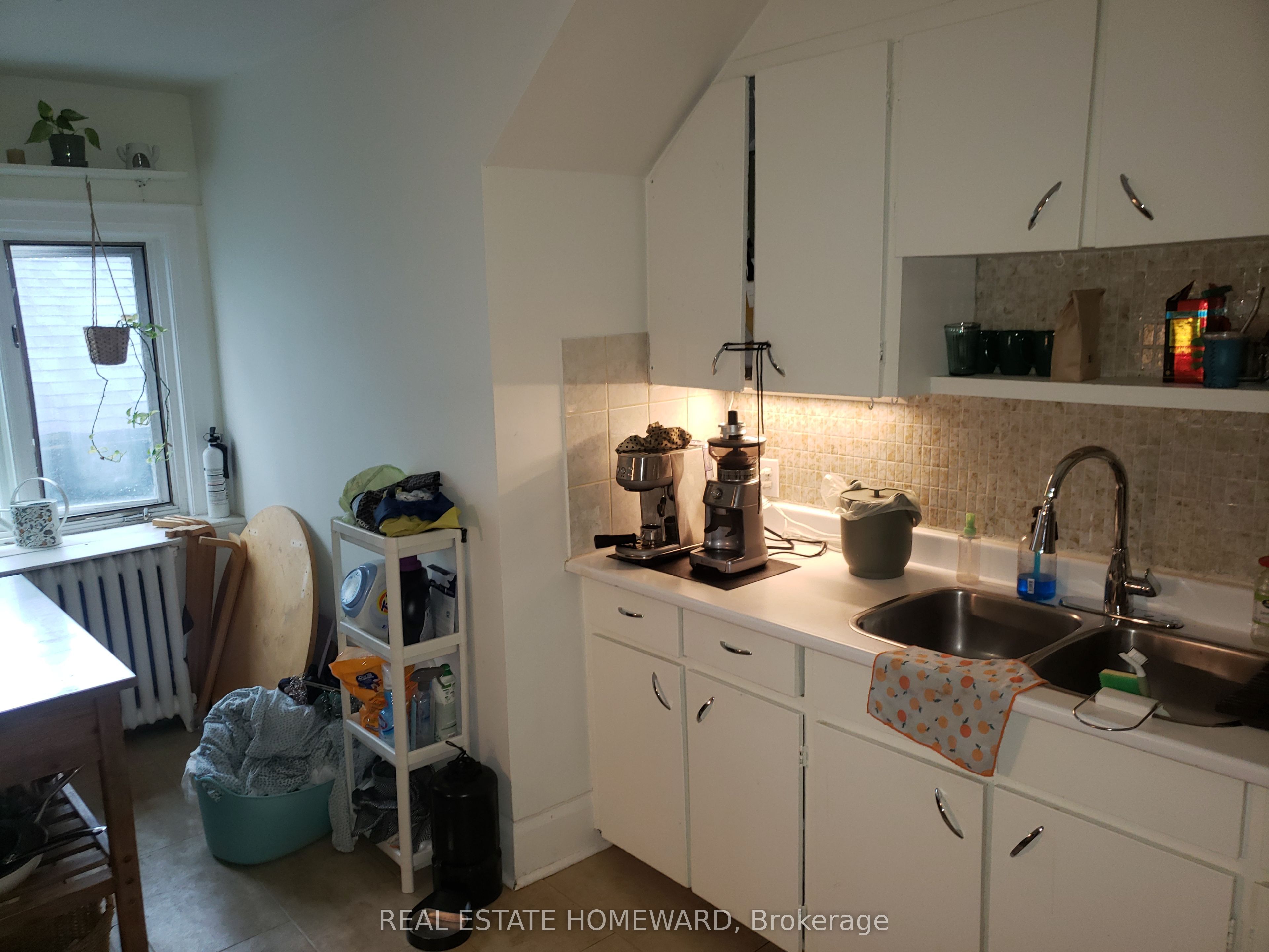 435 Parkside Drive 4, Toronto, ON M6R 2Z8 photo 5