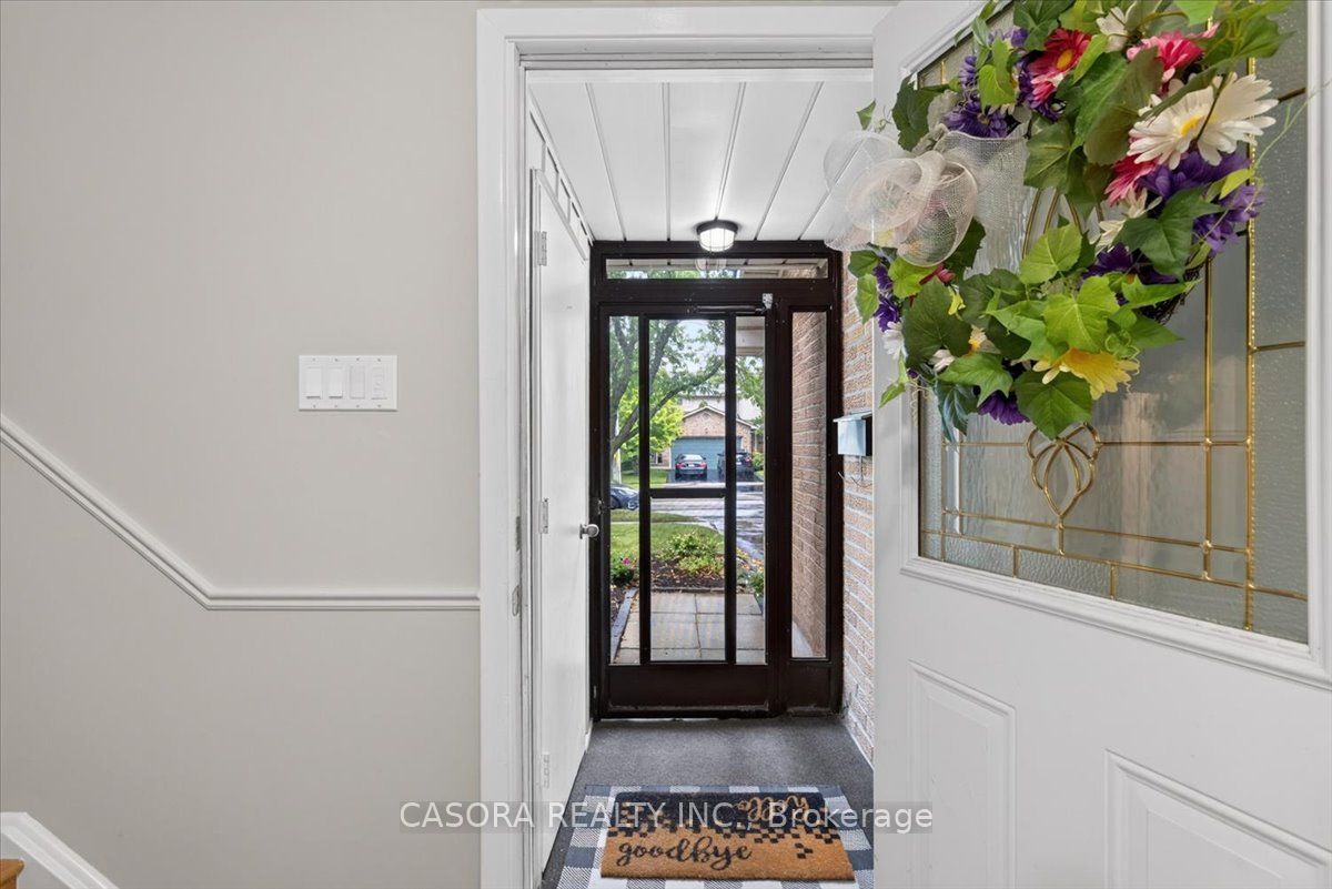 479 WOODVIEW Road, Burlington, ON L7N 2Z9 photo 5