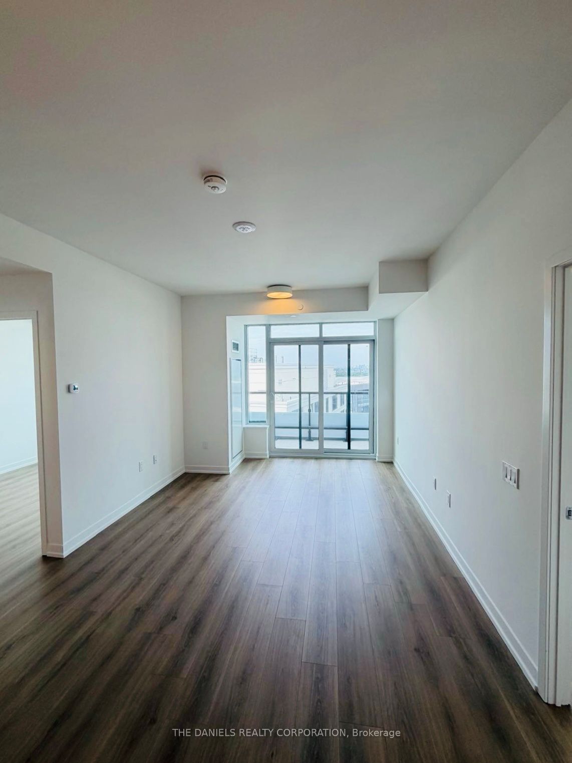 2485 Eglinton Avenue W 1409, Mississauga, ON L5M 2T1 photo 3