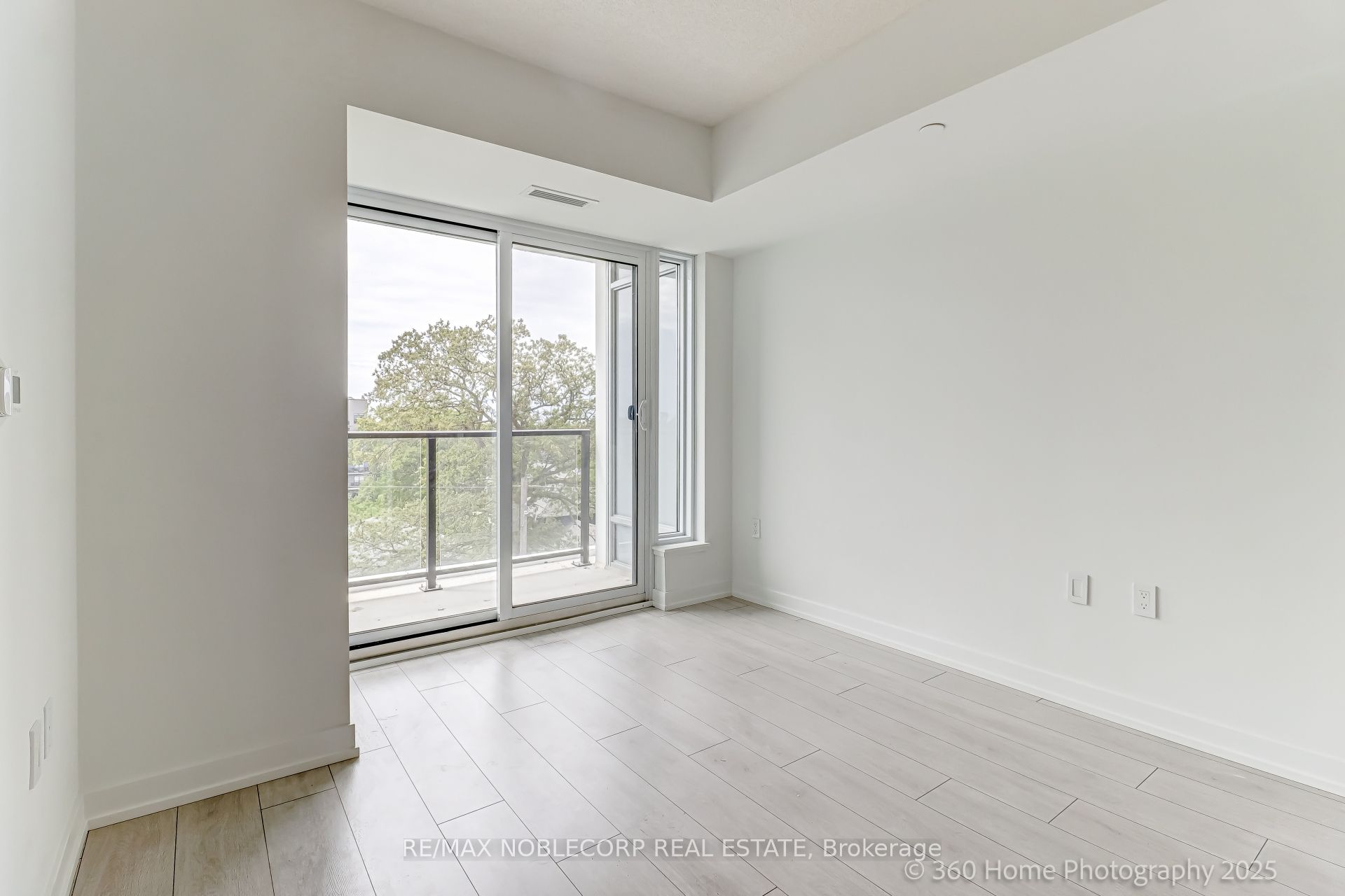 556 Marlee Avenue 508, Toronto, ON M6B 0B1 photo 4