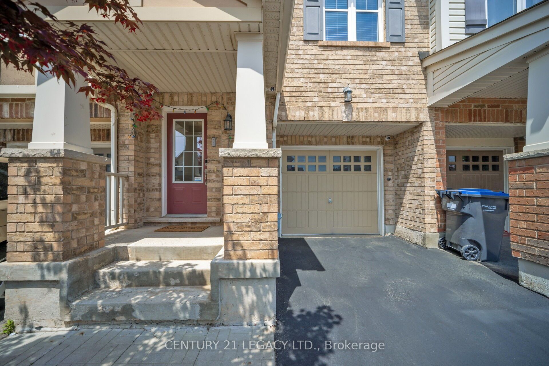40 Donomore Drive, Brampton, ON L7A 0S7 photo 3
