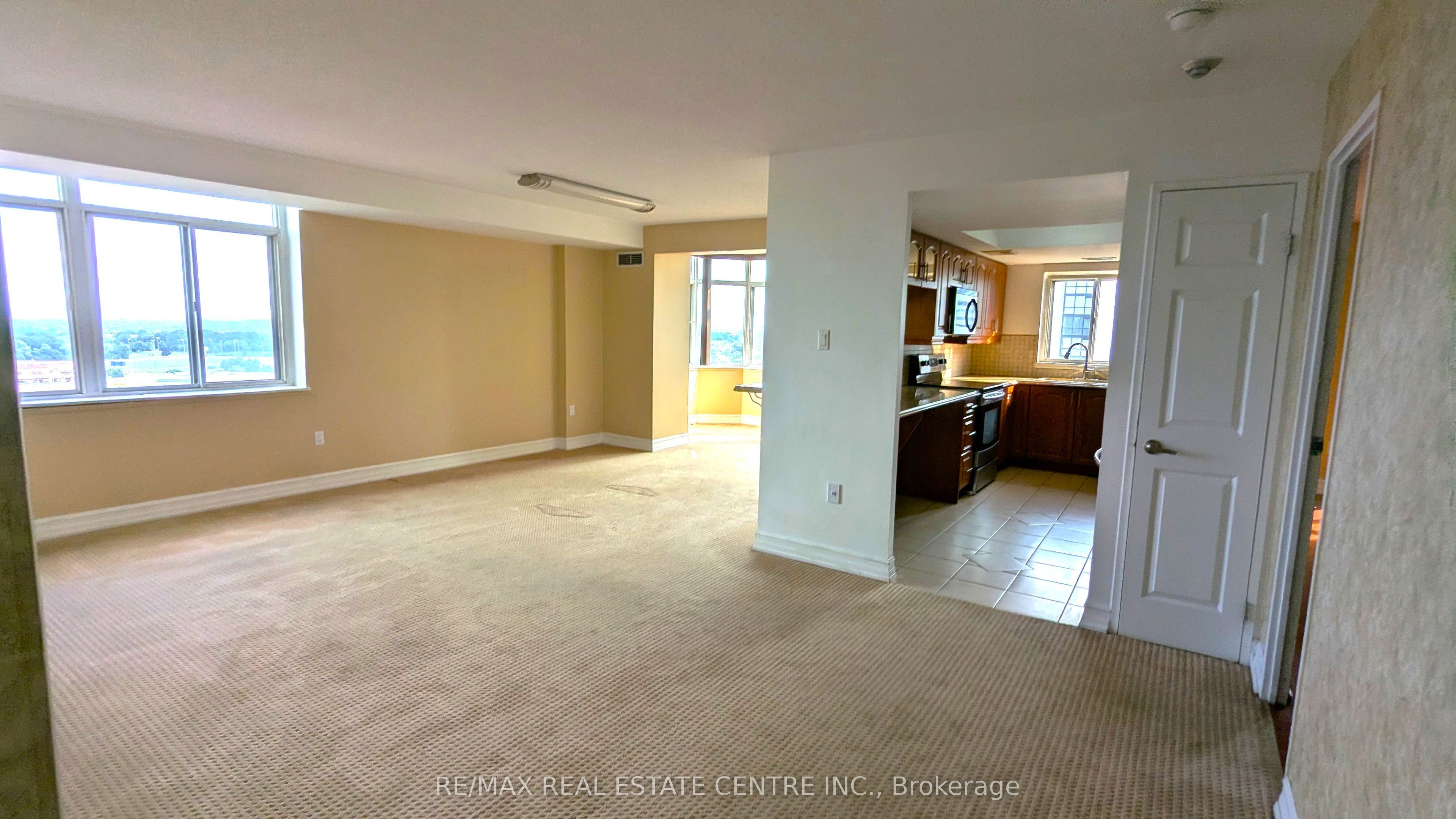 300 Webb Drive 1515, Mississauga, ON L5B 3W3 photo 5